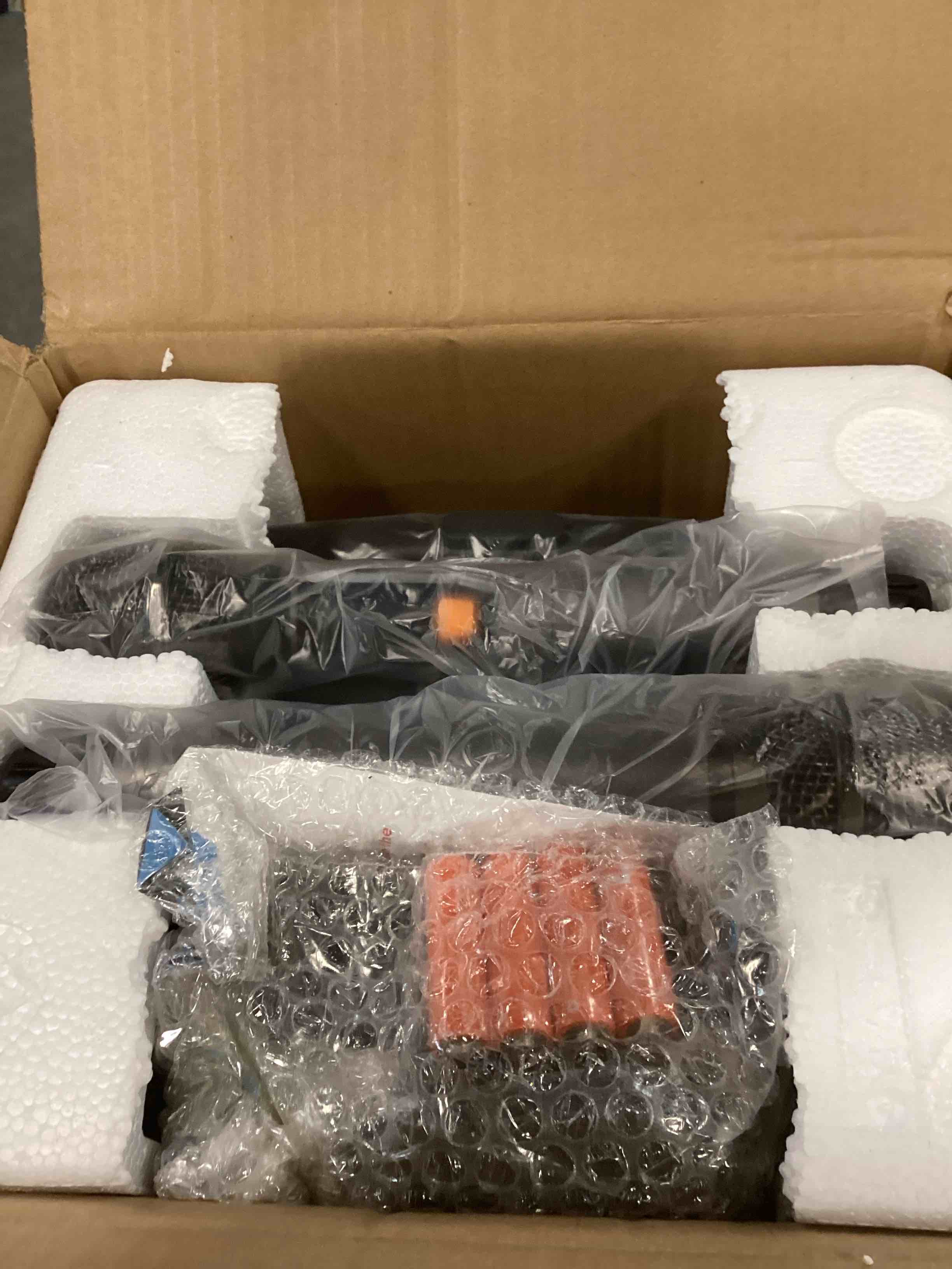 https://s3.amazonaws.com/lotting-images-prod/bidfta/TEA1925283_1735923256842.jpeg