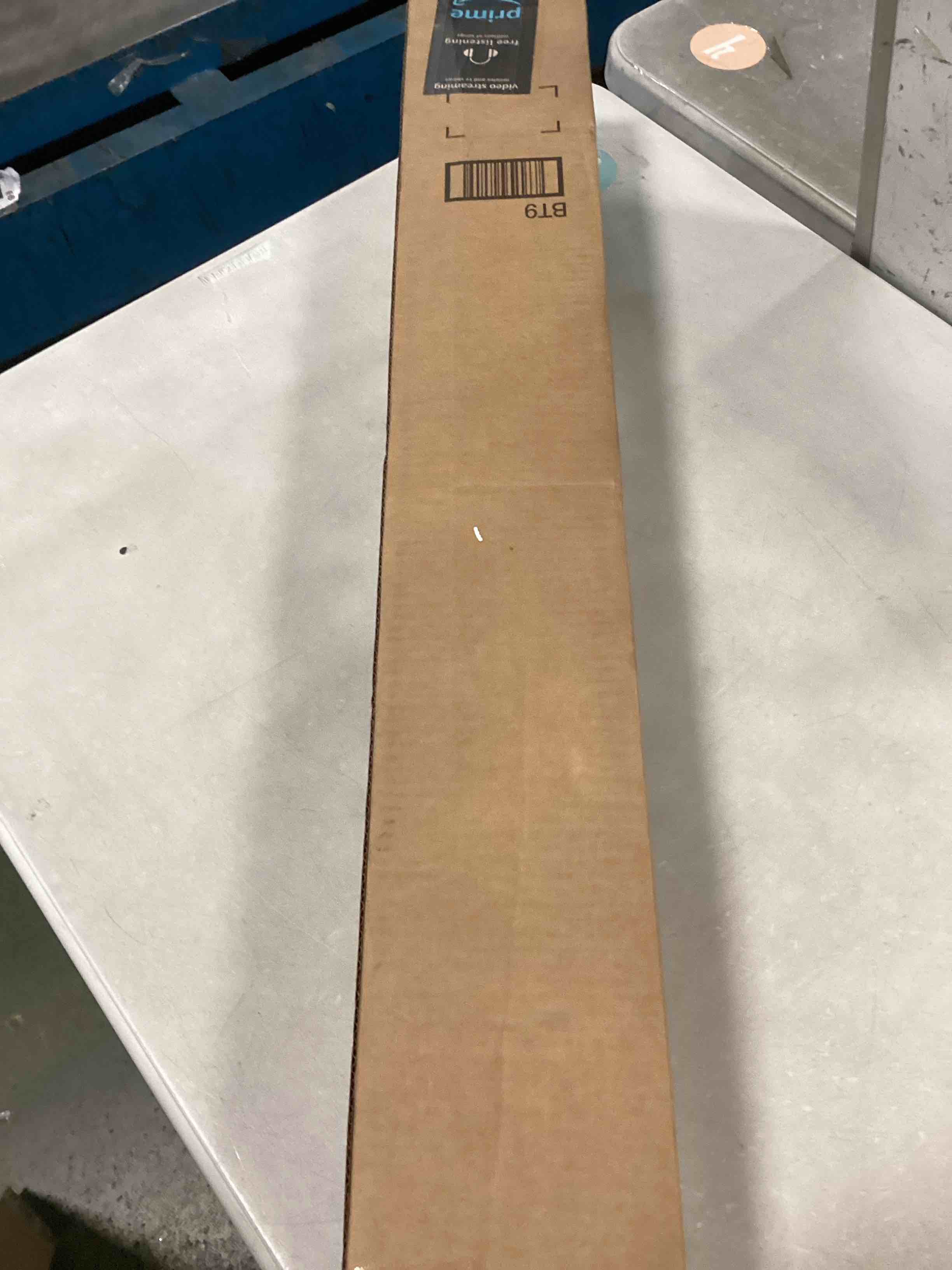 https://s3.amazonaws.com/lotting-images-prod/bidfta/TEA1925598_1736355956927.jpeg