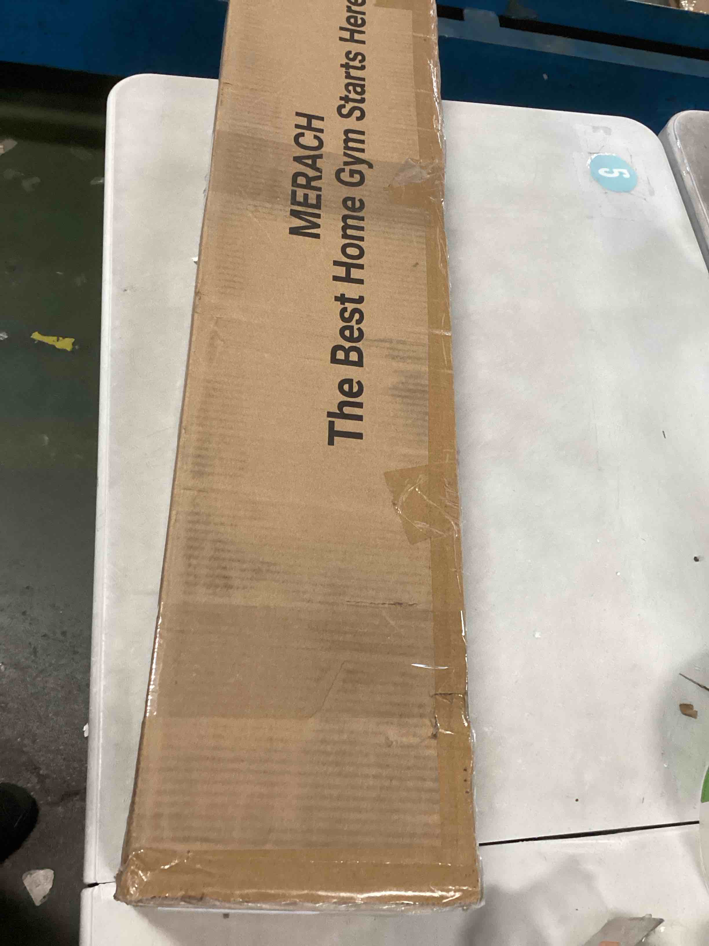 https://s3.amazonaws.com/lotting-images-prod/bidfta/TEA1925624_1736362514040.jpeg