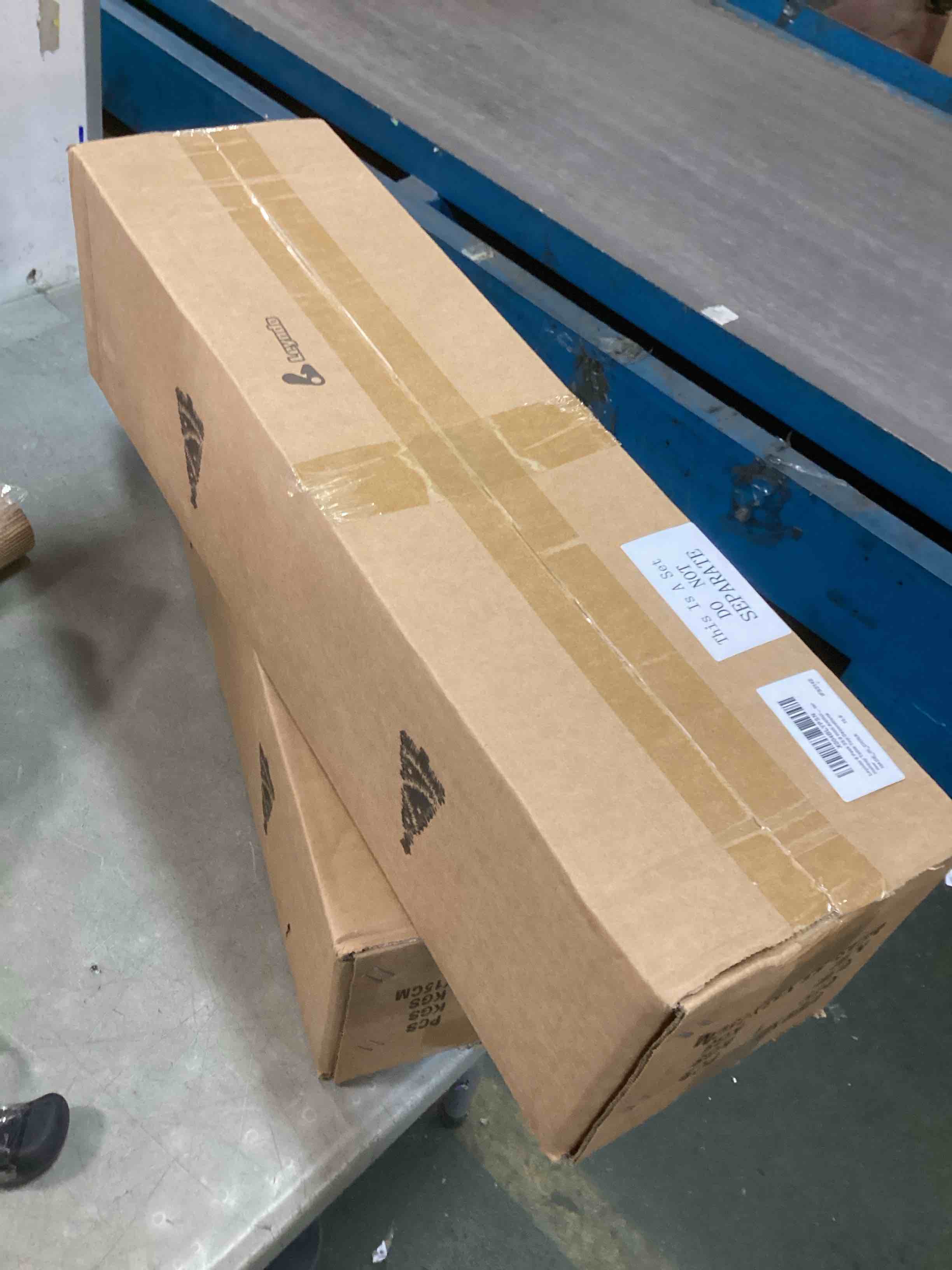 https://s3.amazonaws.com/lotting-images-prod/bidfta/TEA1926070_1736880402726.jpeg