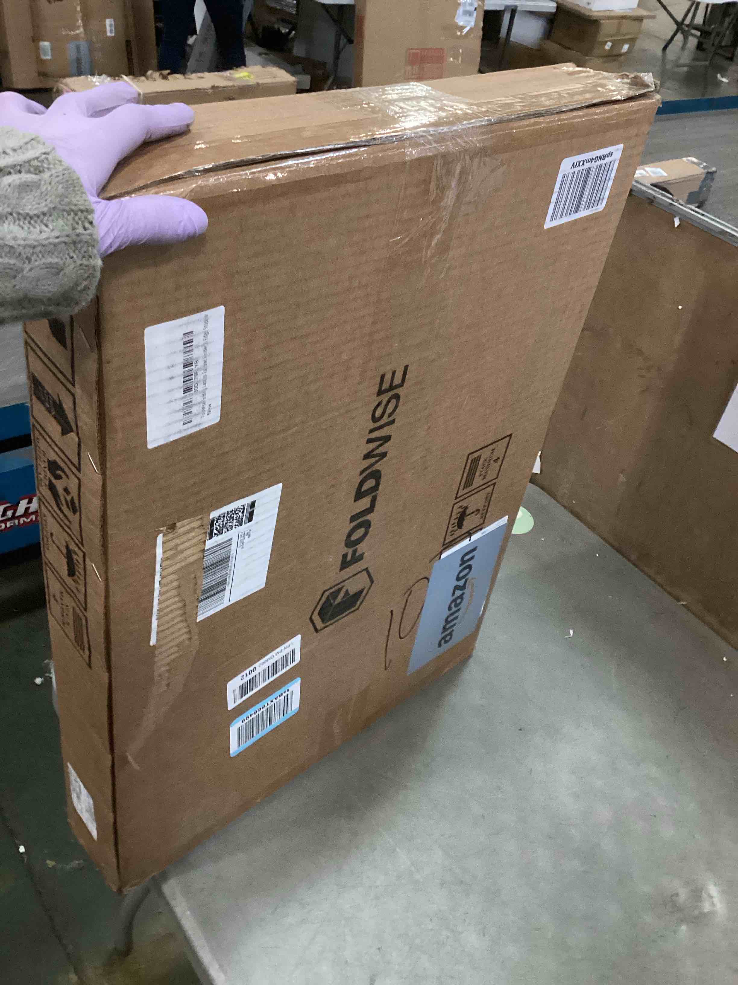 https://s3.amazonaws.com/lotting-images-prod/bidfta/TEA1926258_1736950175593.jpeg