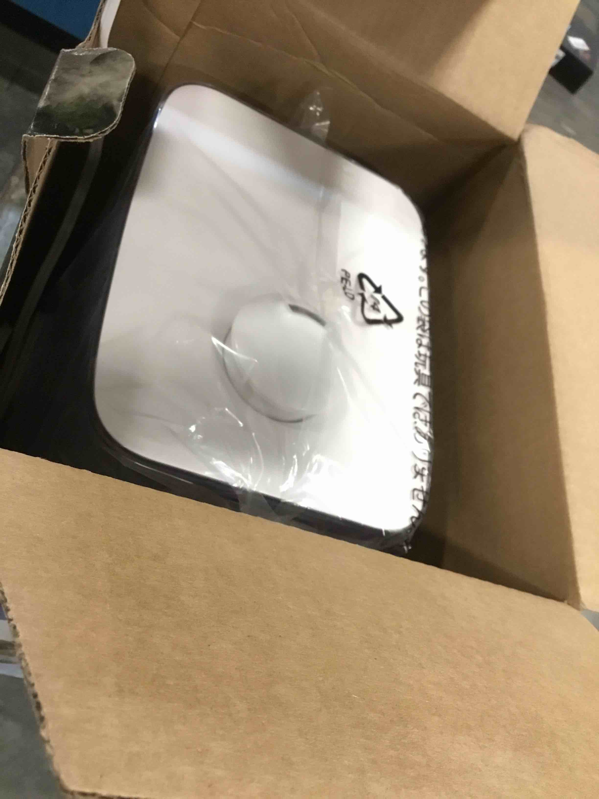 https://s3.amazonaws.com/lotting-images-prod/bidfta/TEA1927271_1734965026087.jpeg
