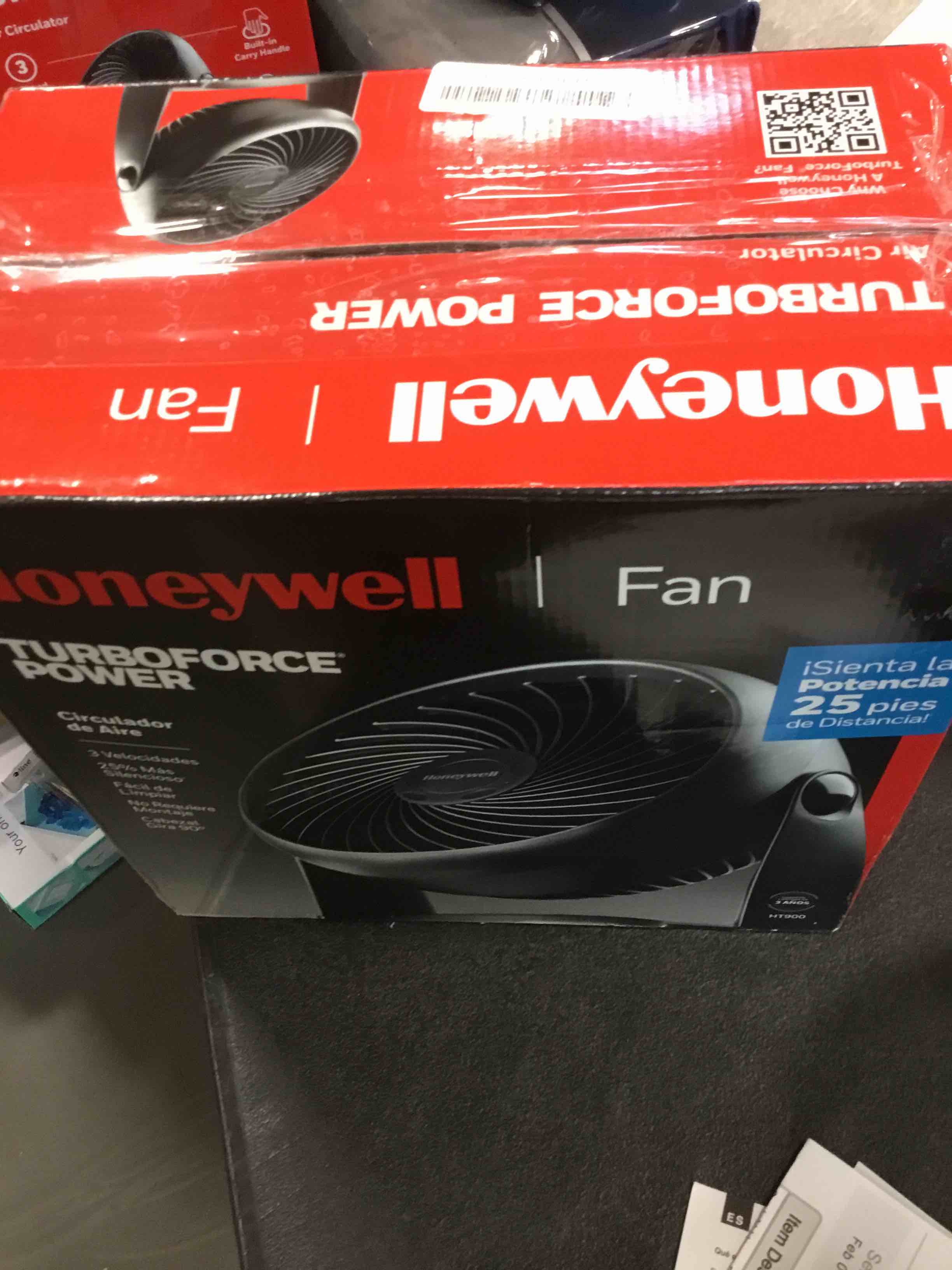 https://s3.amazonaws.com/lotting-images-prod/bidfta/TEA1927612_1735061808866.jpeg