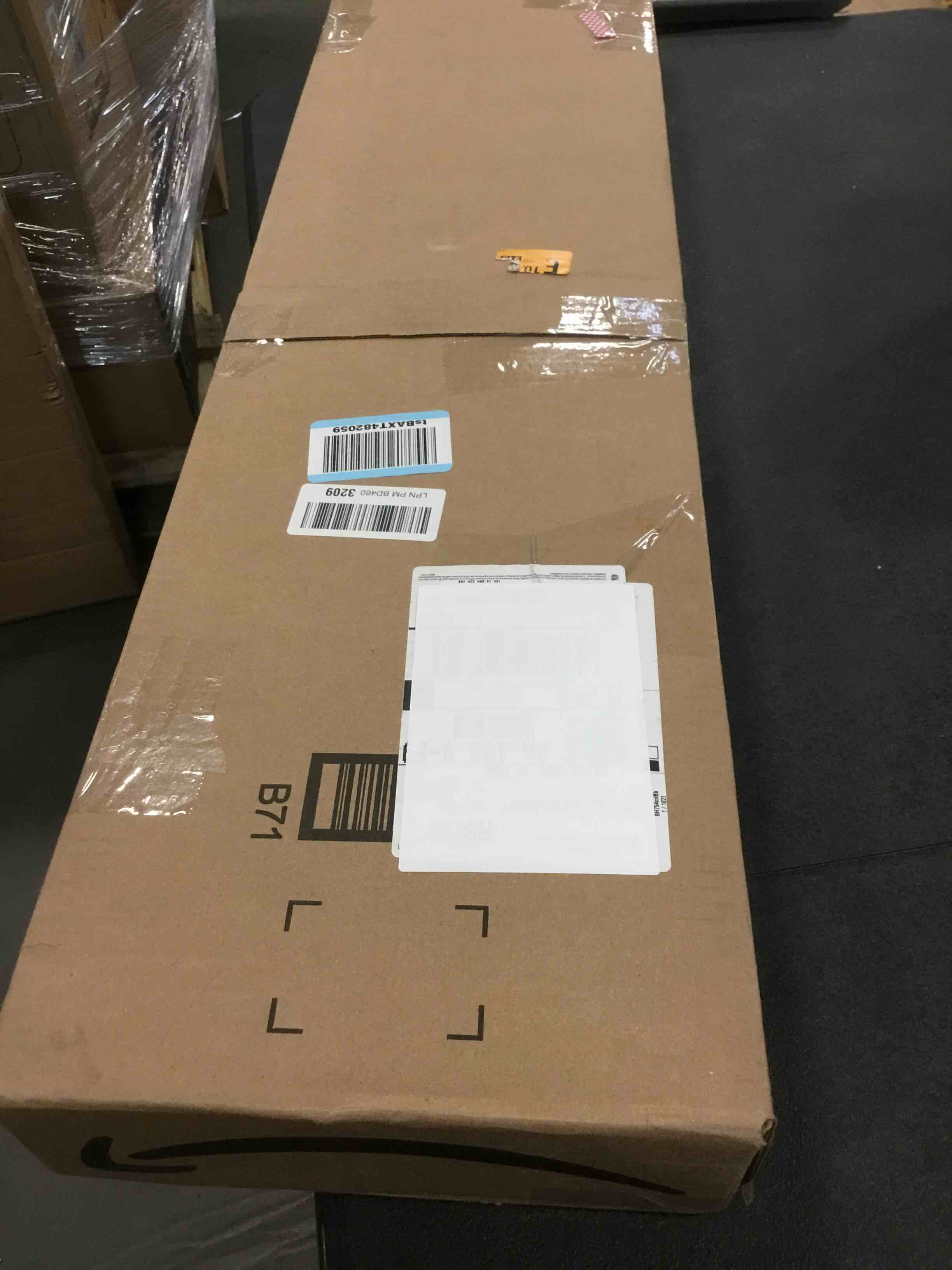 https://s3.amazonaws.com/lotting-images-prod/bidfta/TEA1927662_1735070054954.jpeg