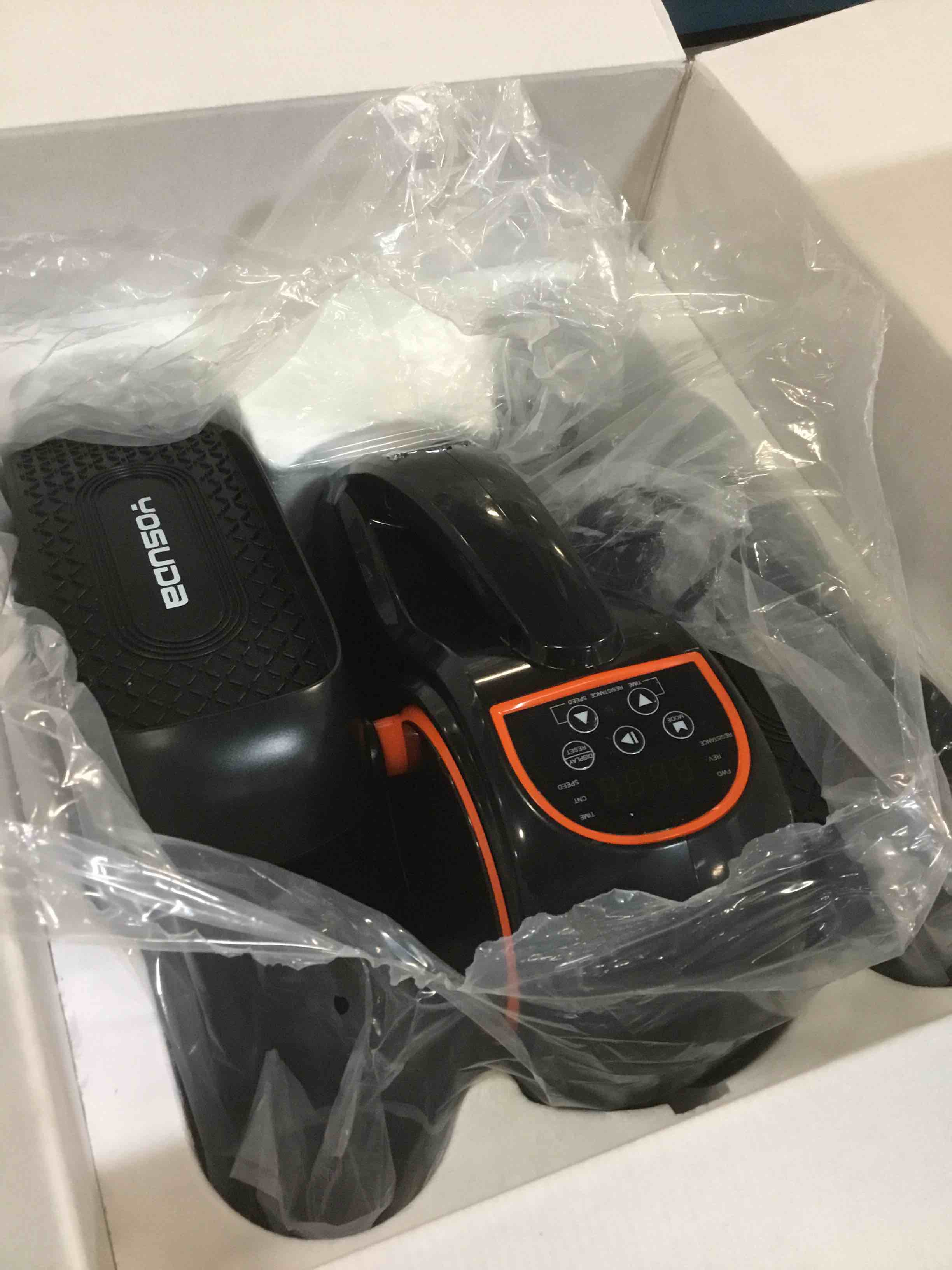 https://s3.amazonaws.com/lotting-images-prod/bidfta/TEA1927958_1736338548998.jpeg