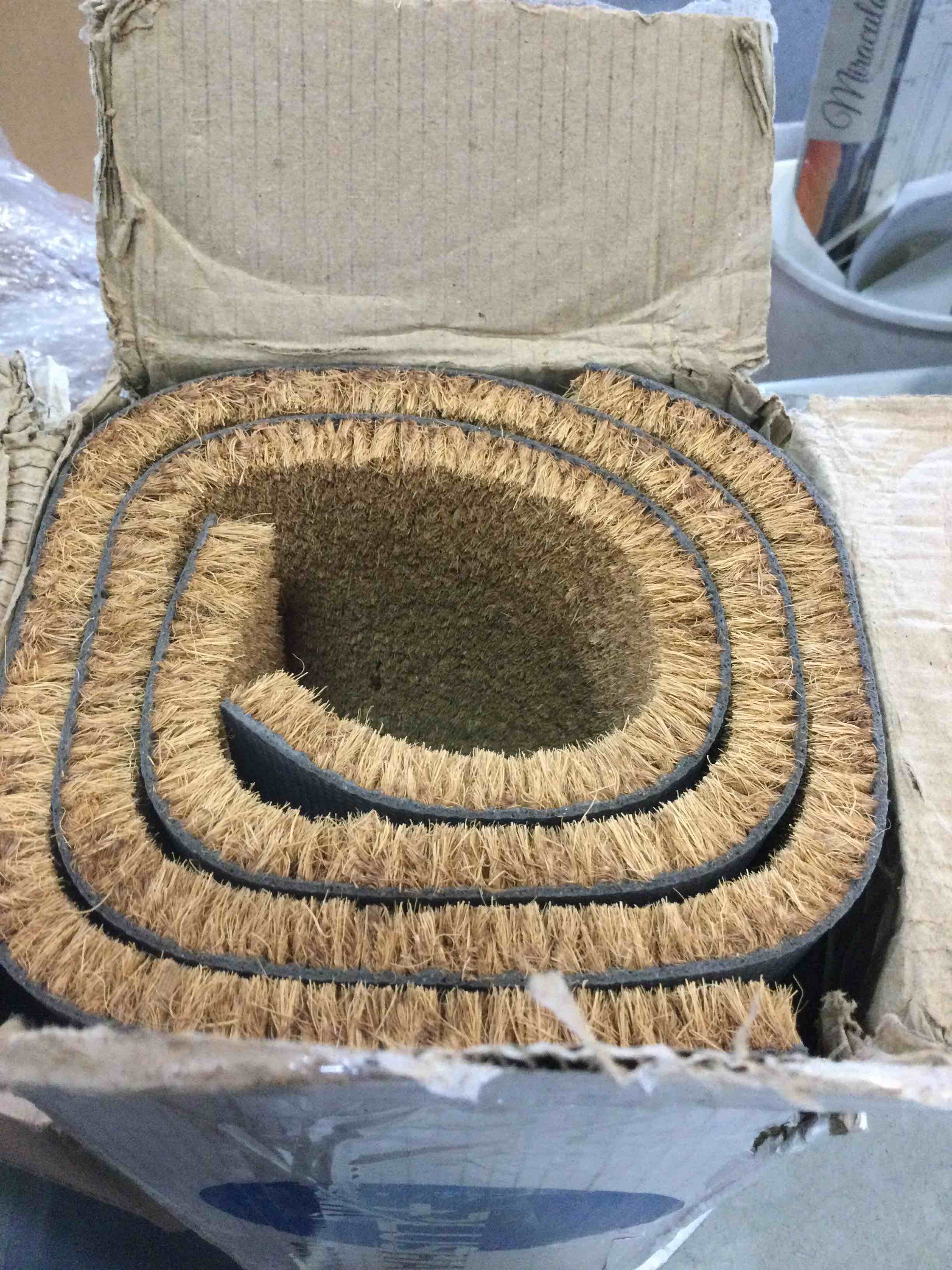 https://s3.amazonaws.com/lotting-images-prod/bidfta/TEA1928354_1736447768870.jpeg