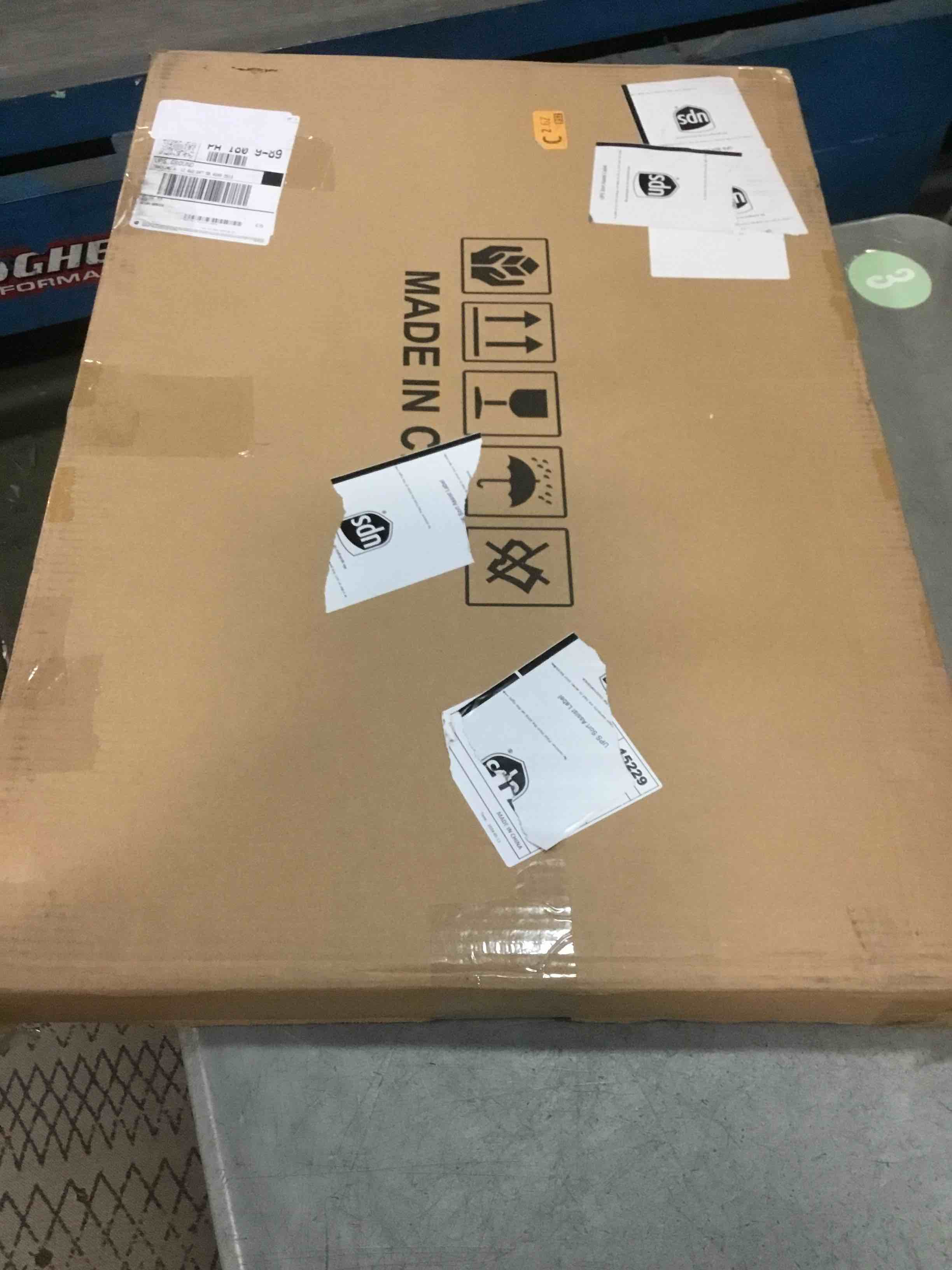 https://s3.amazonaws.com/lotting-images-prod/bidfta/TEA1928454_1736515937382.jpeg