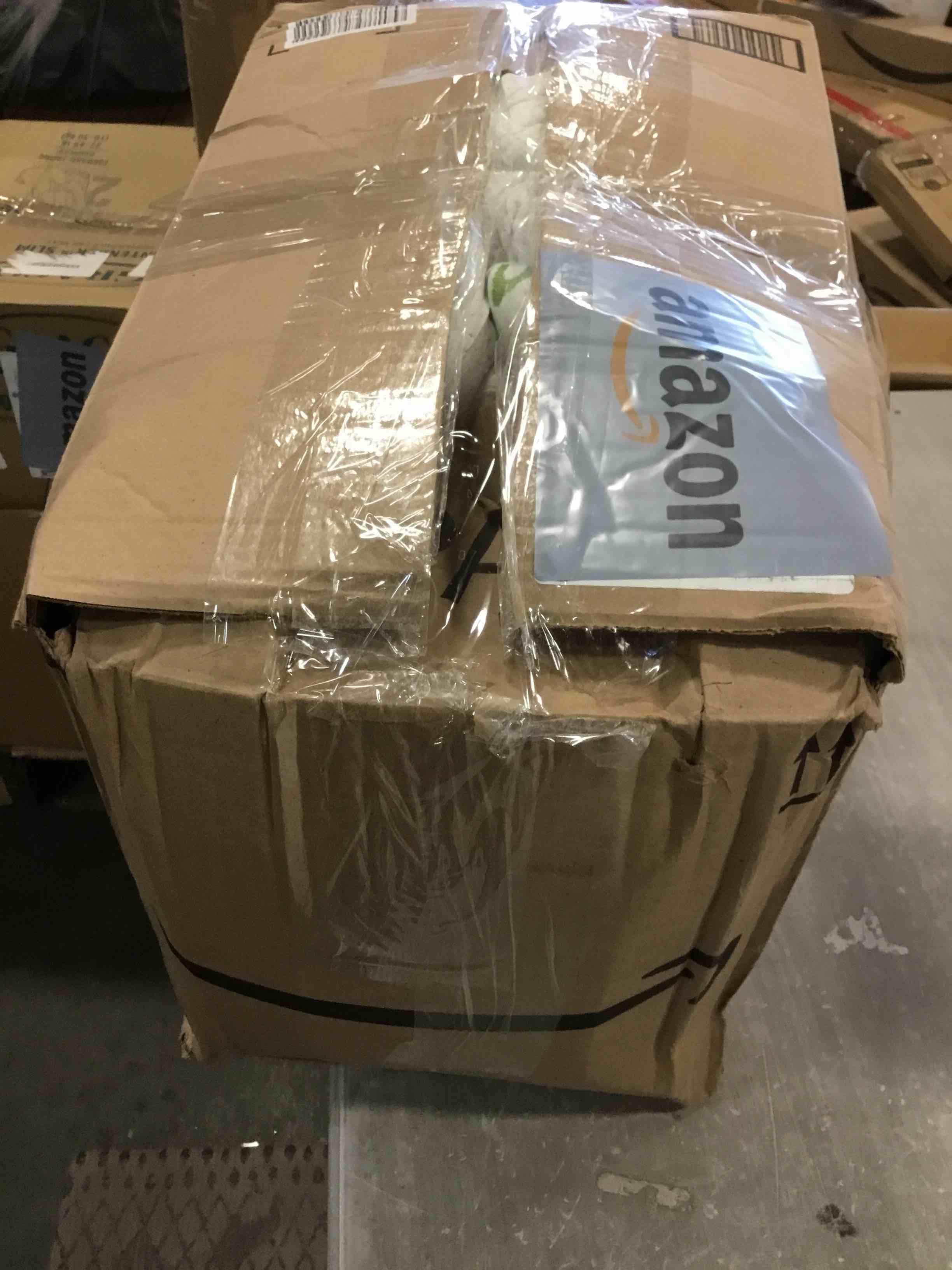 https://s3.amazonaws.com/lotting-images-prod/bidfta/TEA1928888_1736796407940.jpeg
