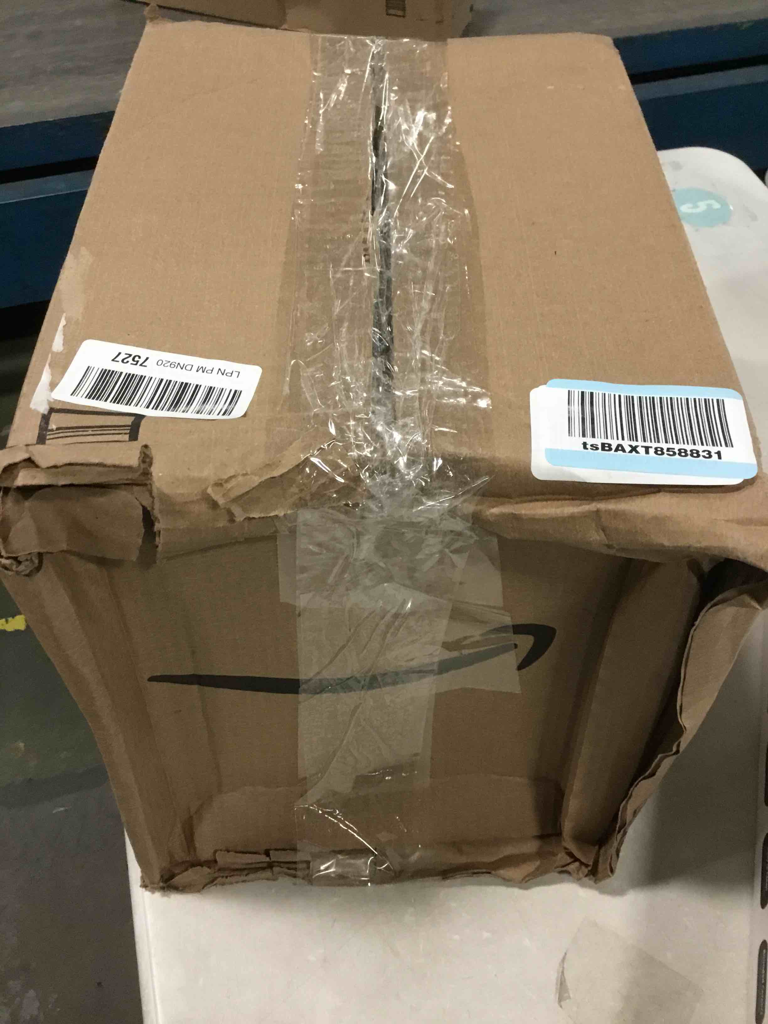 https://s3.amazonaws.com/lotting-images-prod/bidfta/TEA1928932_1736856869876.jpeg