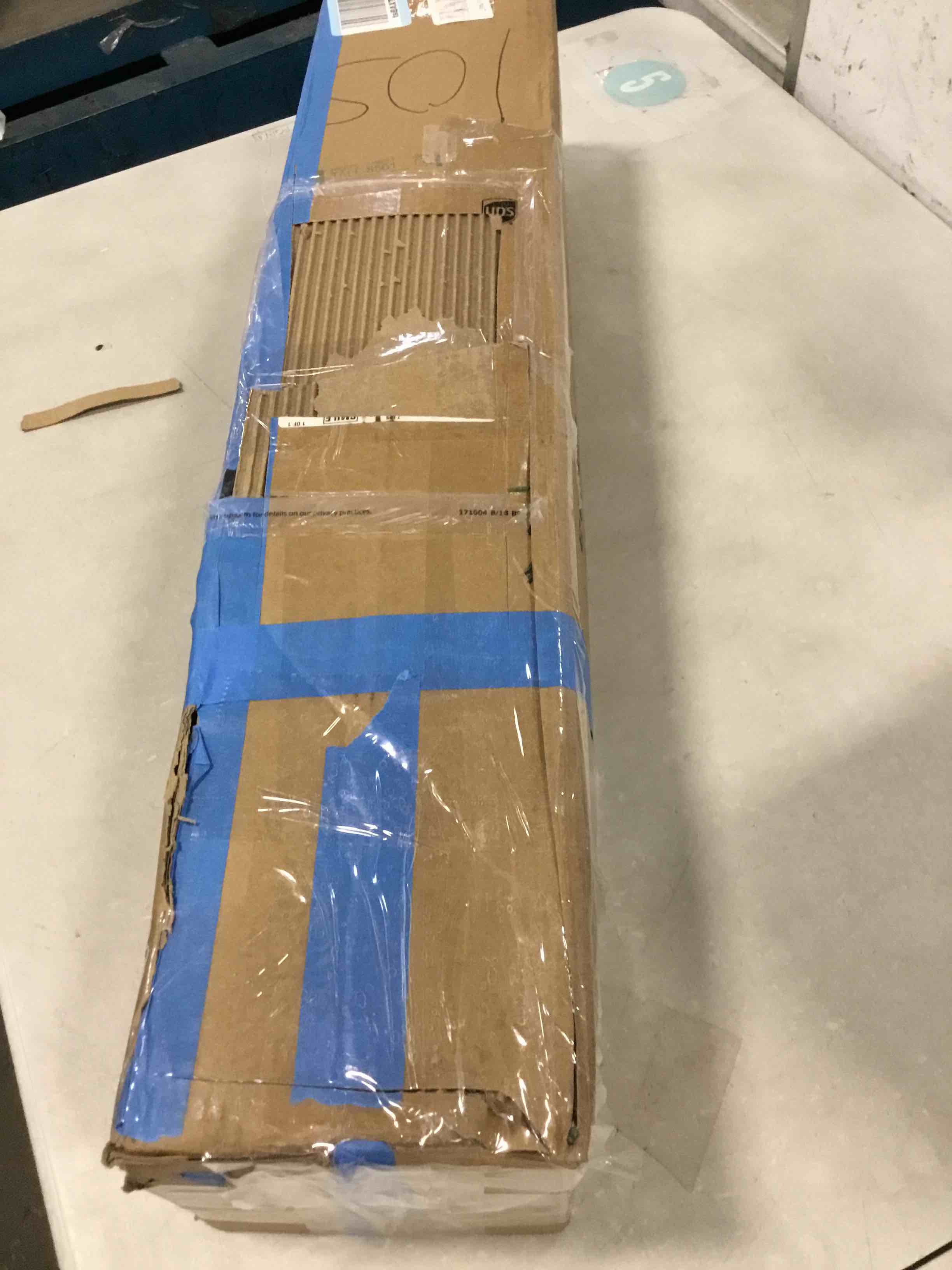 https://s3.amazonaws.com/lotting-images-prod/bidfta/TEA1929098_1736884258676.jpeg