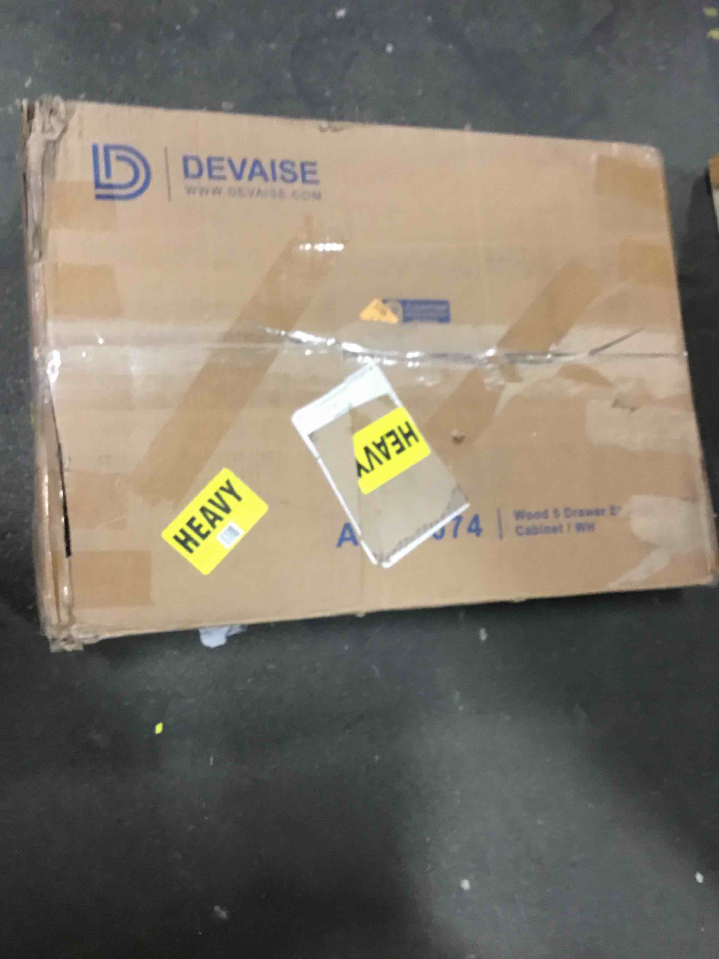 https://s3.amazonaws.com/lotting-images-prod/bidfta/TEA1929325_1736962697130.jpeg