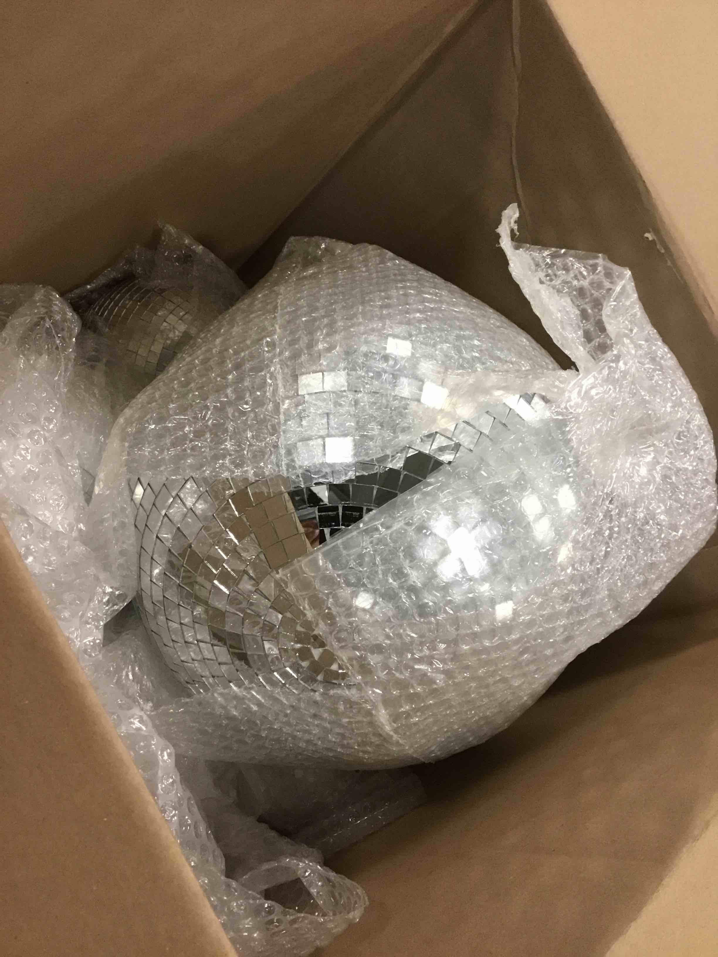 https://s3.amazonaws.com/lotting-images-prod/bidfta/TEA1929762_1737116643305.jpeg
