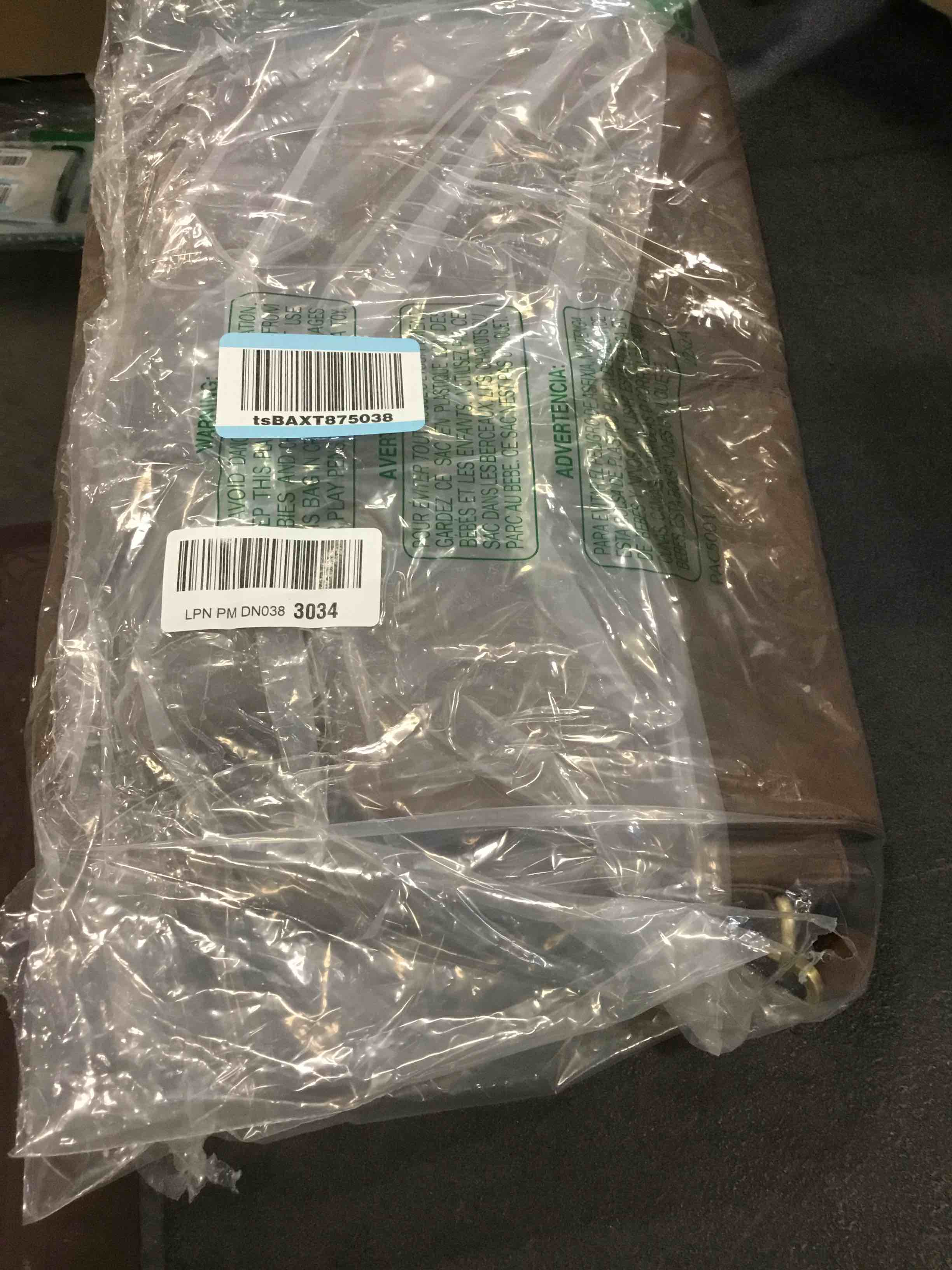 https://s3.amazonaws.com/lotting-images-prod/bidfta/TEA1929924_1737132195985.jpeg