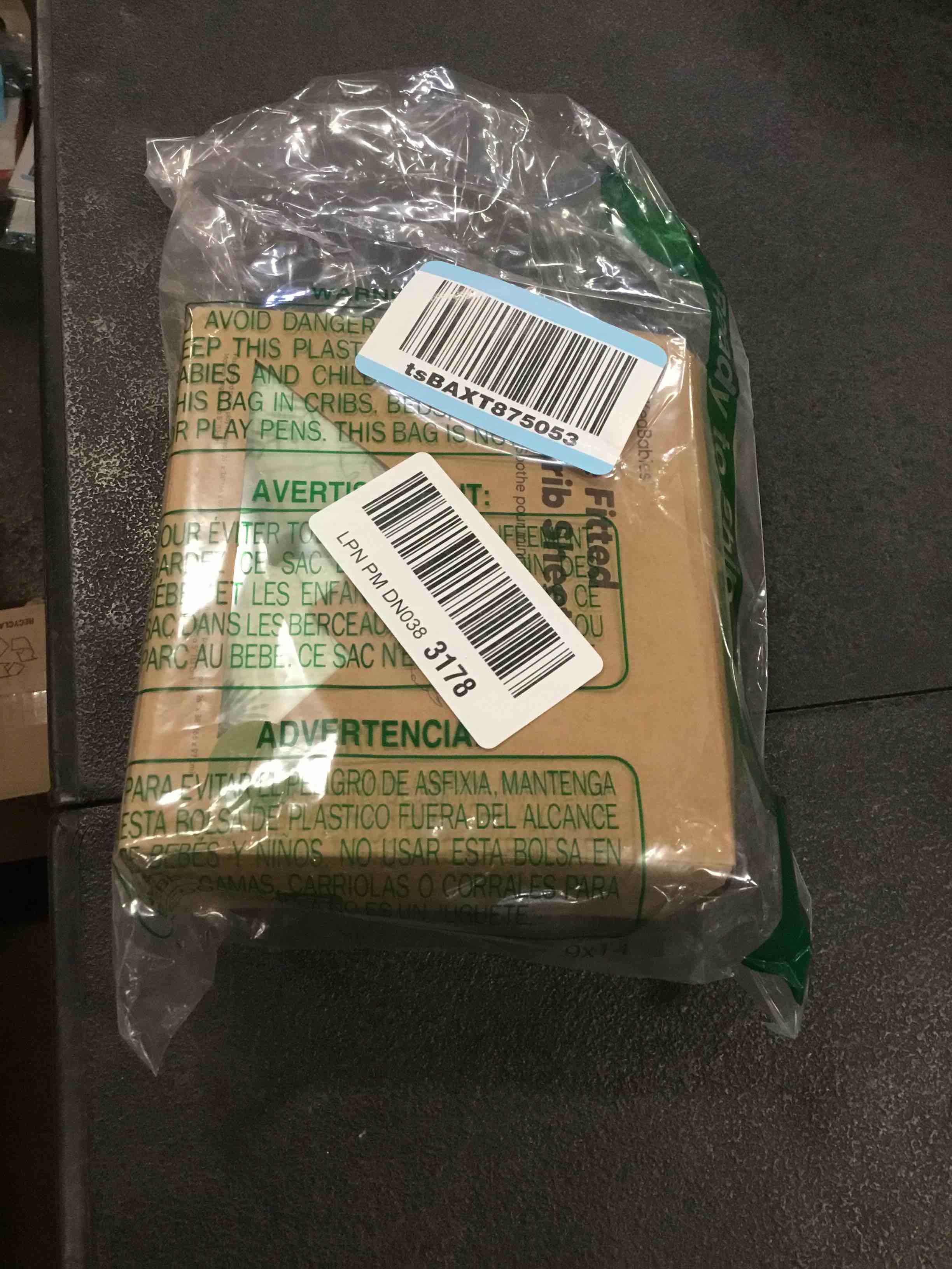 https://s3.amazonaws.com/lotting-images-prod/bidfta/TEA1929940_1737133936891.jpeg