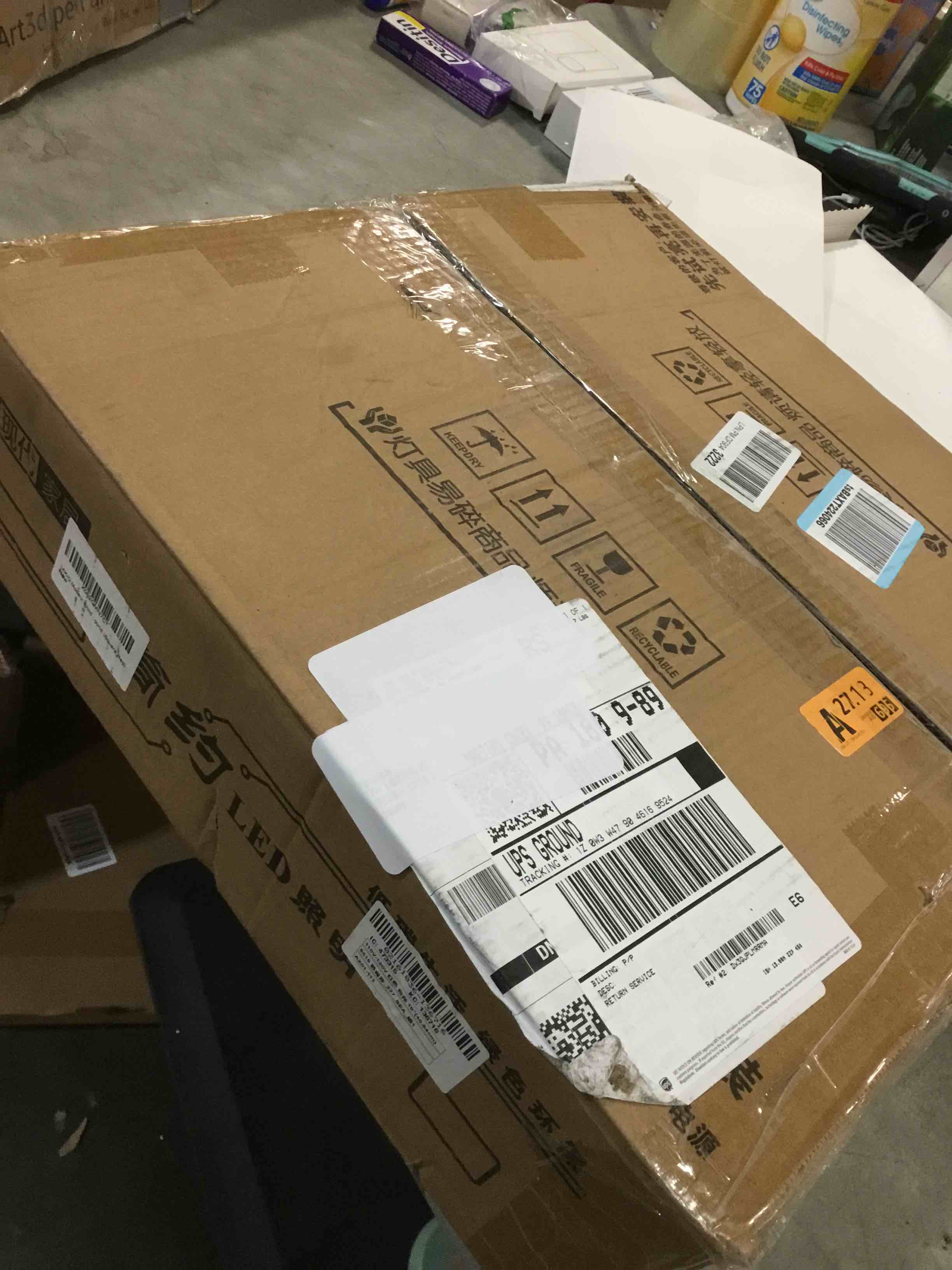 https://s3.amazonaws.com/lotting-images-prod/bidfta/TEA1930029_1734703038464.jpeg