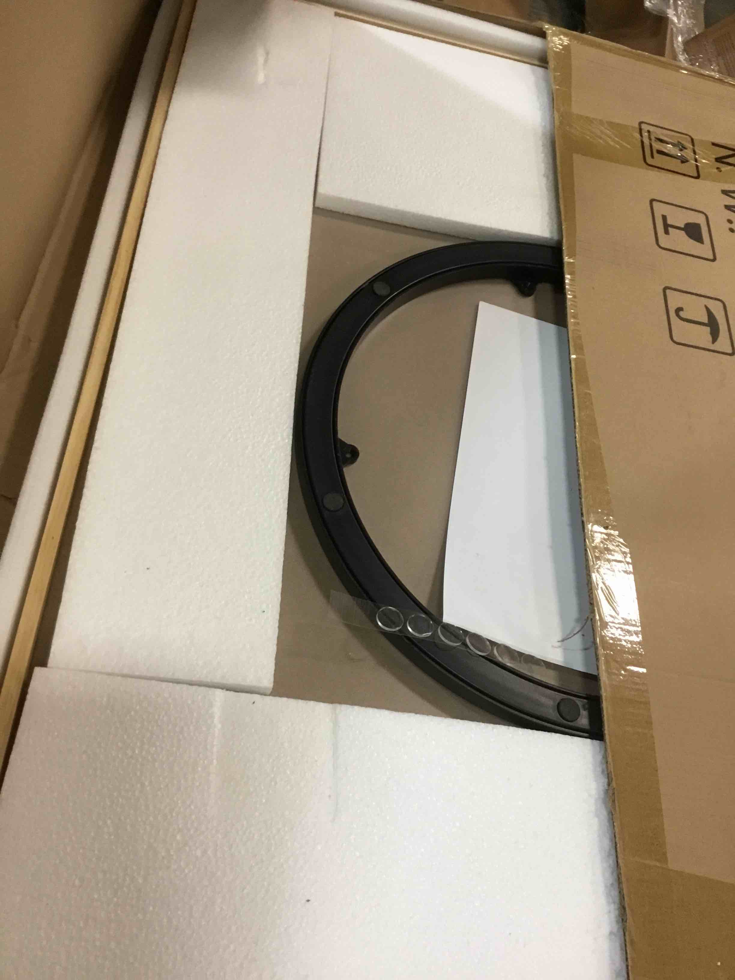 https://s3.amazonaws.com/lotting-images-prod/bidfta/TEA1930078_1734711351066.jpeg