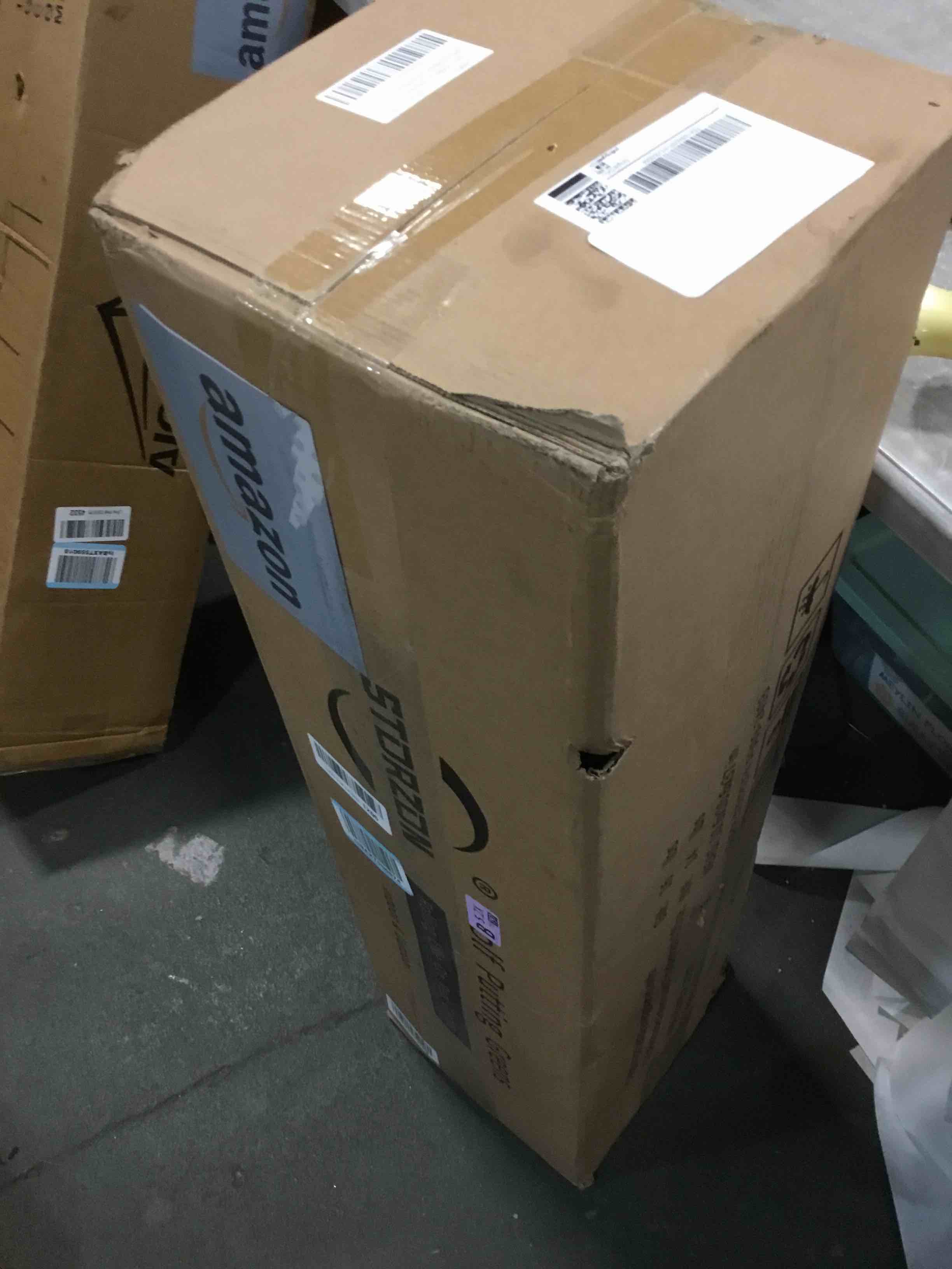 https://s3.amazonaws.com/lotting-images-prod/bidfta/TEA1930582_1735073680489.jpeg