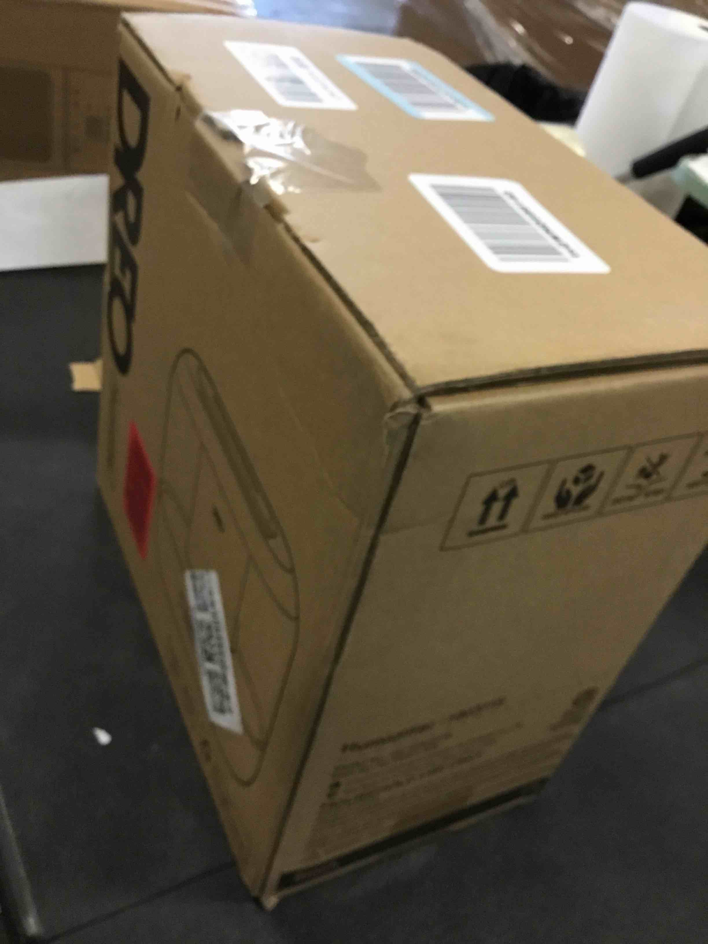 https://s3.amazonaws.com/lotting-images-prod/bidfta/TEA1930869_1735580147792.jpeg