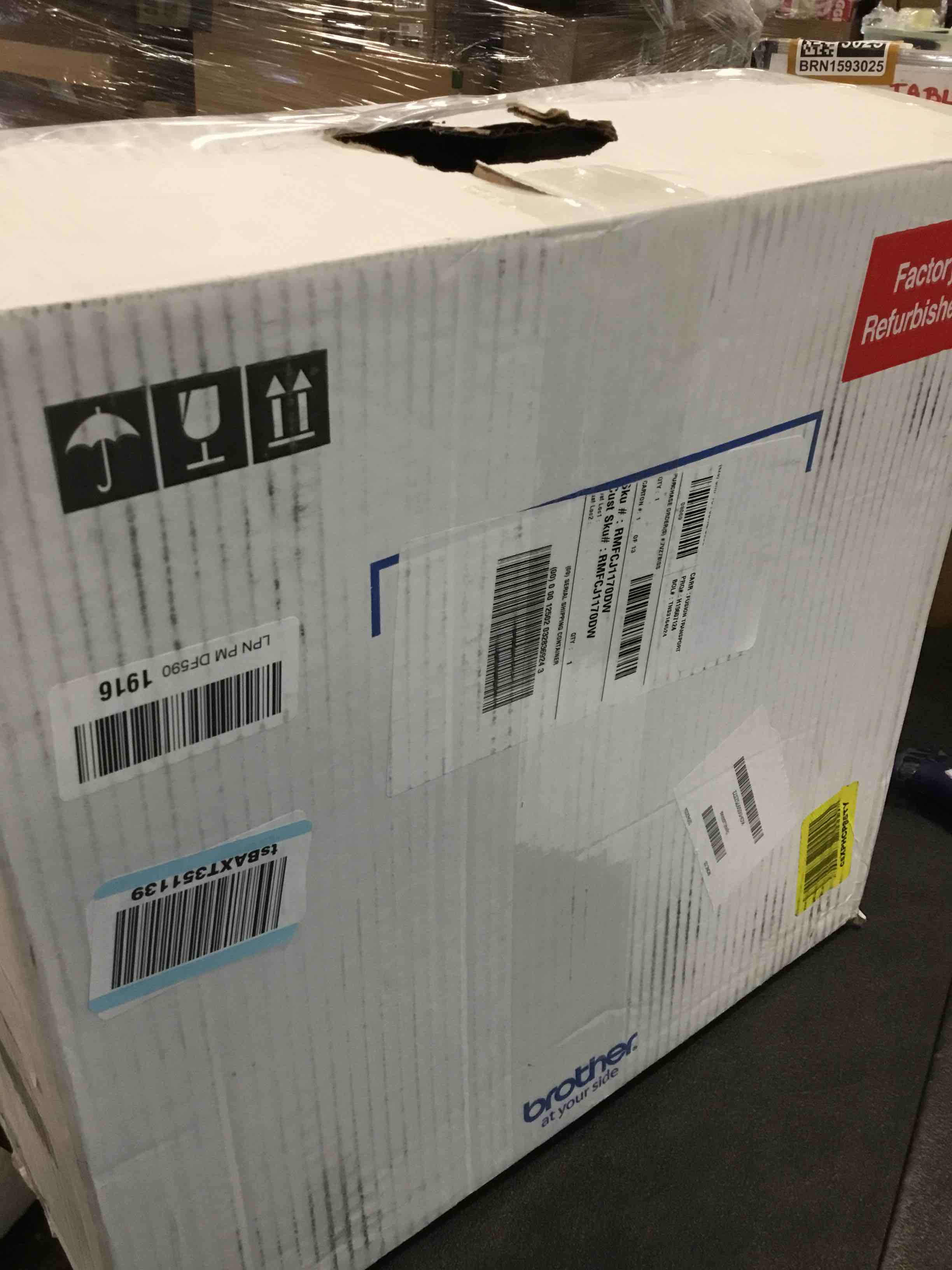 https://s3.amazonaws.com/lotting-images-prod/bidfta/TEA1930873_1735582816523.jpeg