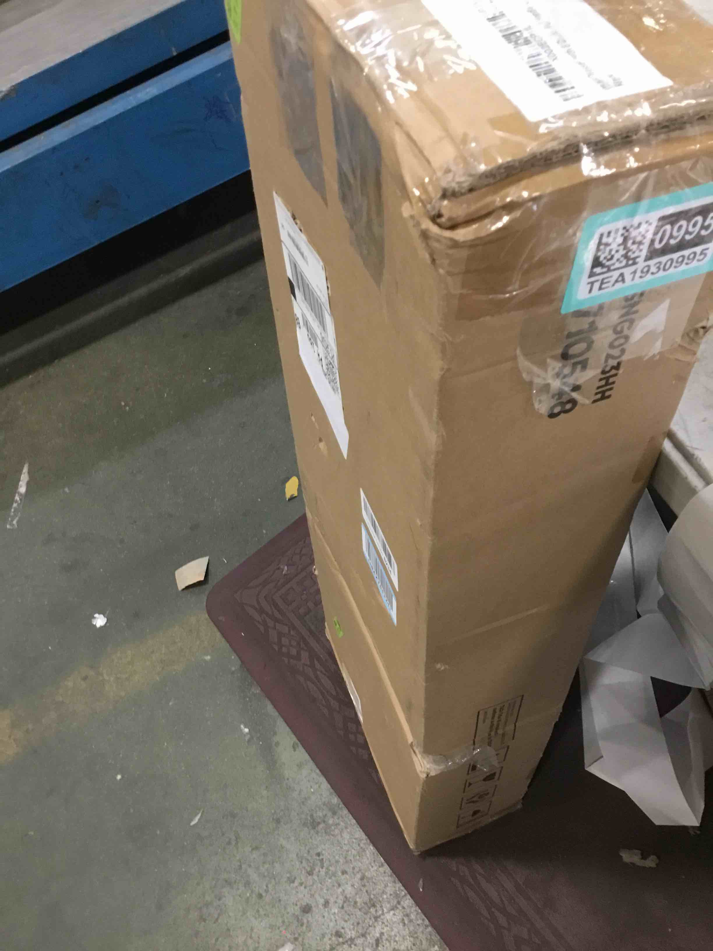 https://s3.amazonaws.com/lotting-images-prod/bidfta/TEA1930995_1735660598795.jpeg