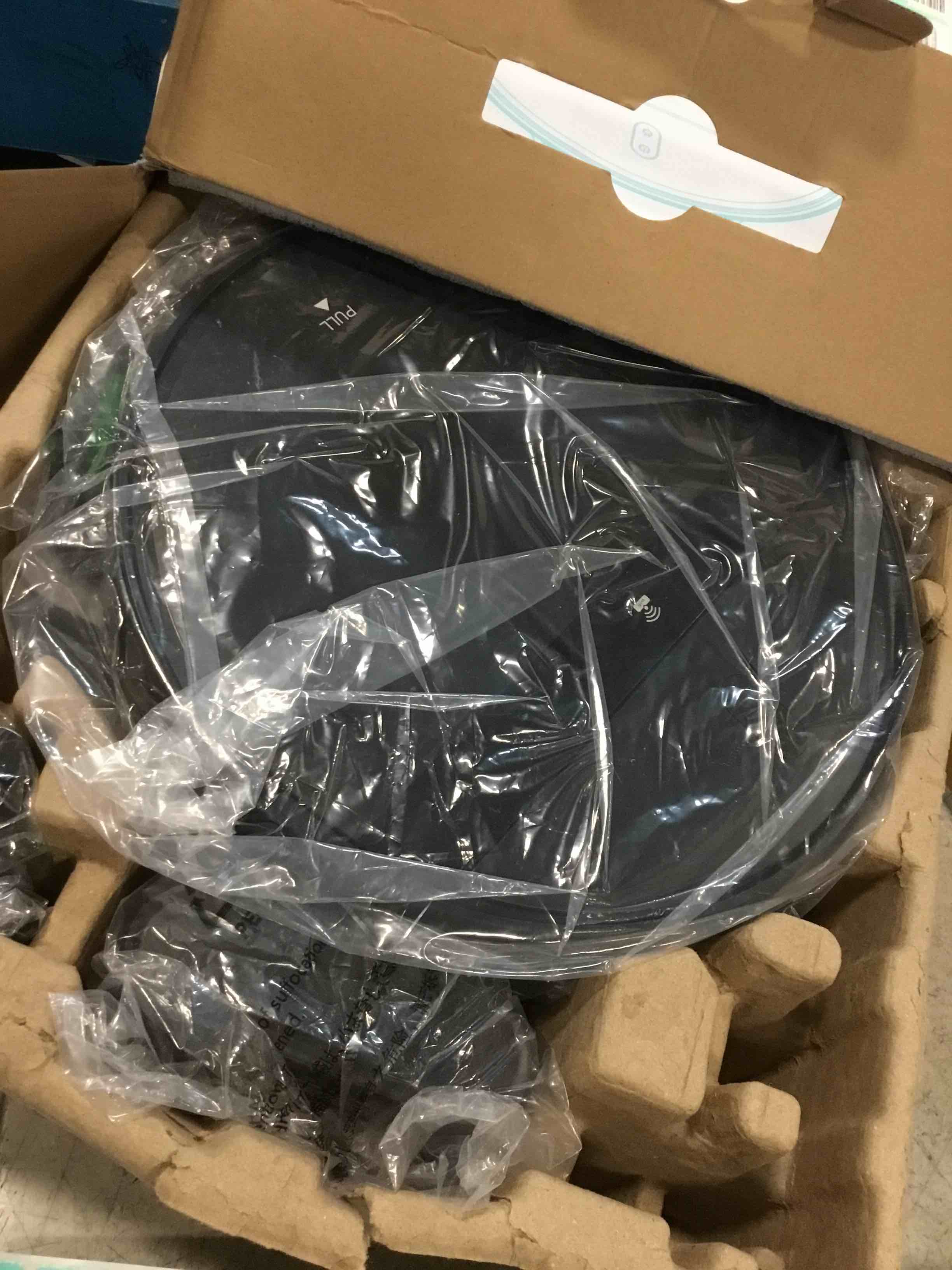 https://s3.amazonaws.com/lotting-images-prod/bidfta/TEA1931005_1735662552703.jpeg