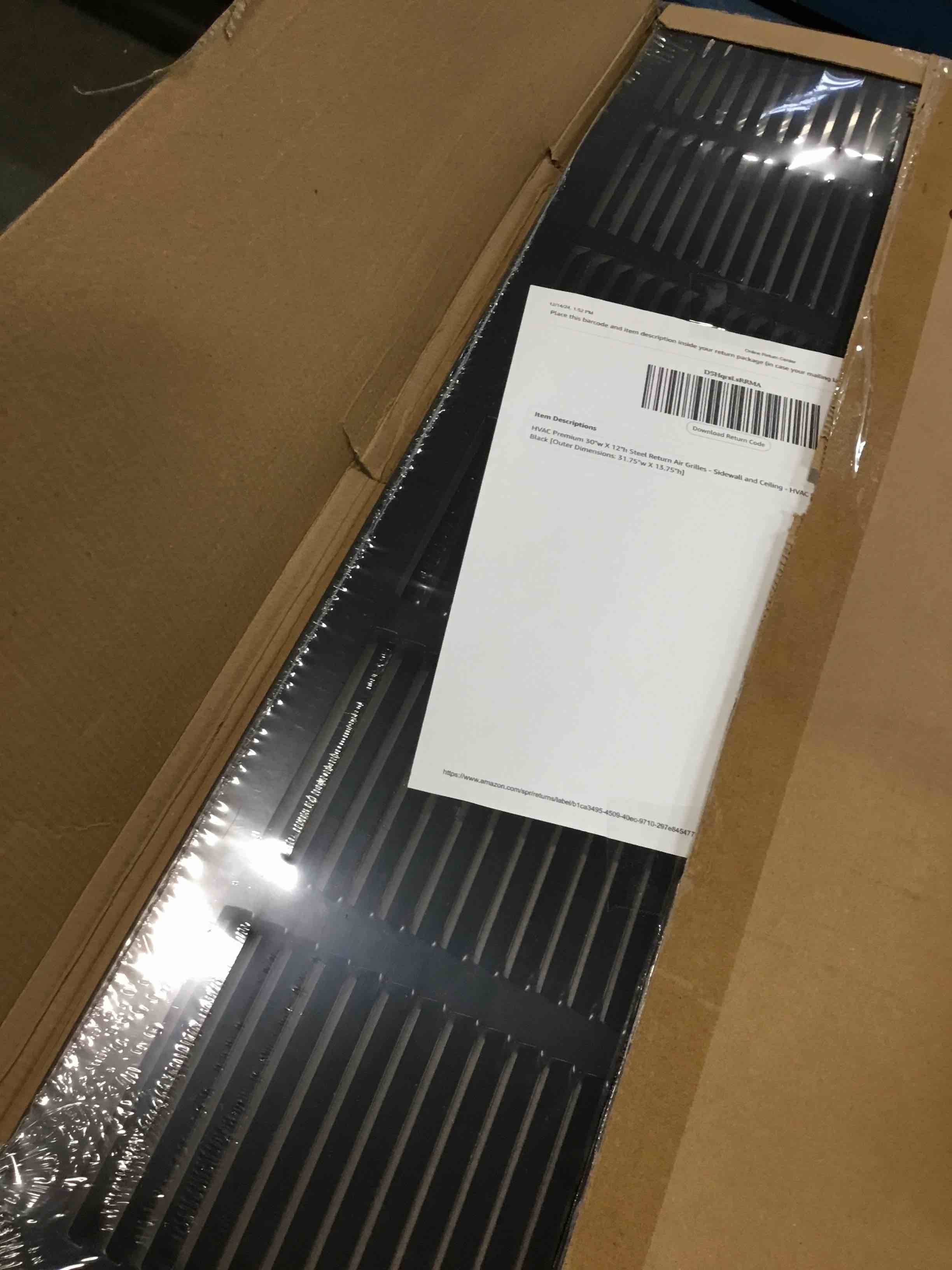 https://s3.amazonaws.com/lotting-images-prod/bidfta/TEA1931013_1735663667356.jpeg