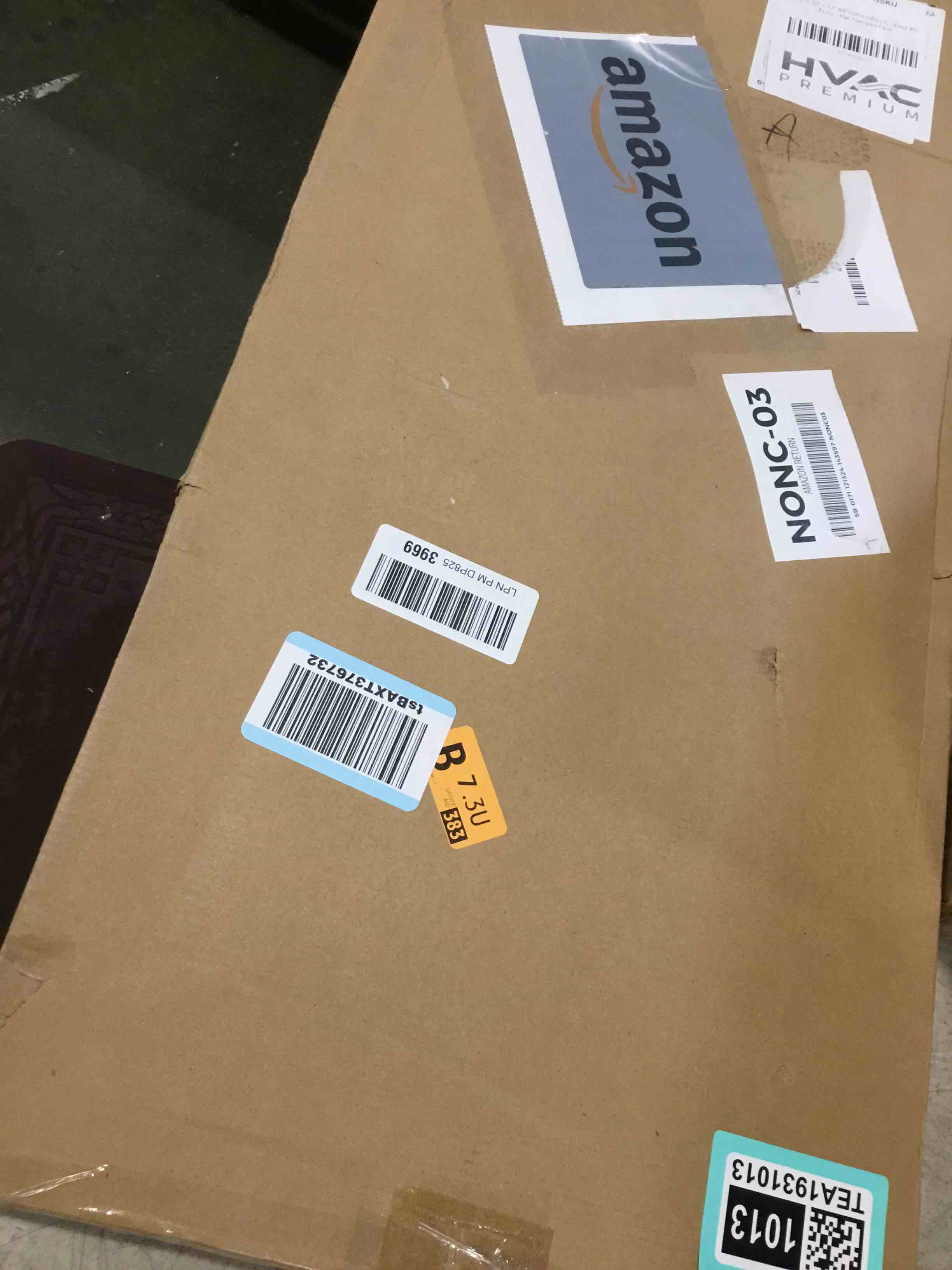 https://s3.amazonaws.com/lotting-images-prod/bidfta/TEA1931013_1735663687659.jpeg