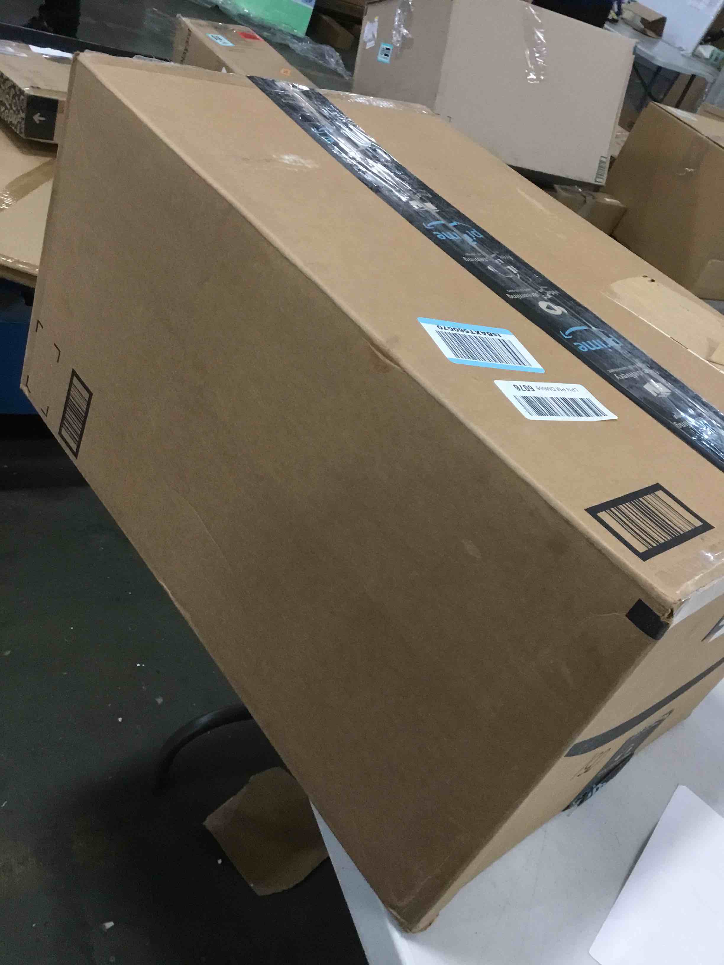 https://s3.amazonaws.com/lotting-images-prod/bidfta/TEA1931481_1736346023510.jpeg