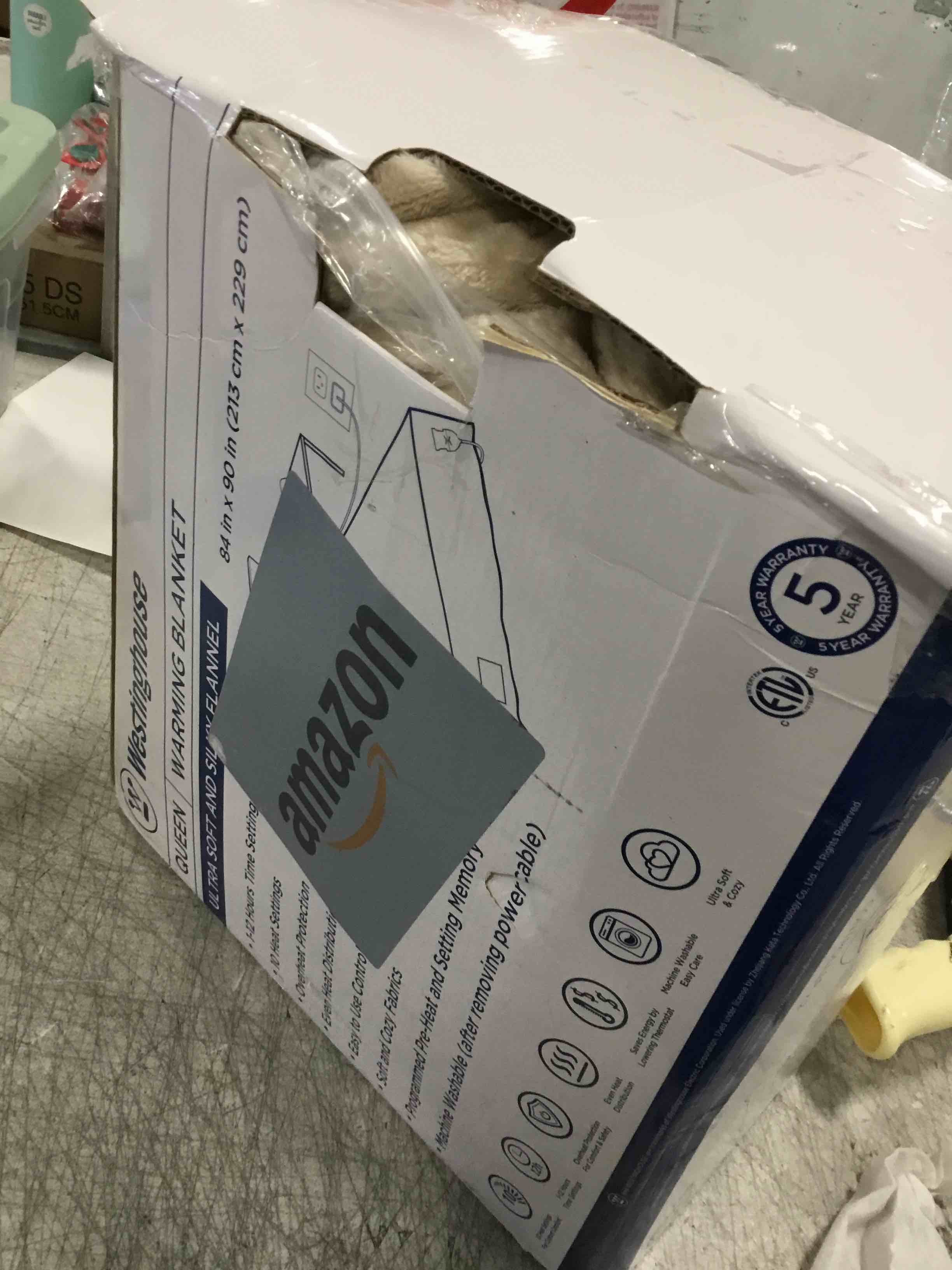 https://s3.amazonaws.com/lotting-images-prod/bidfta/TEA1931979_1736533455681.jpeg