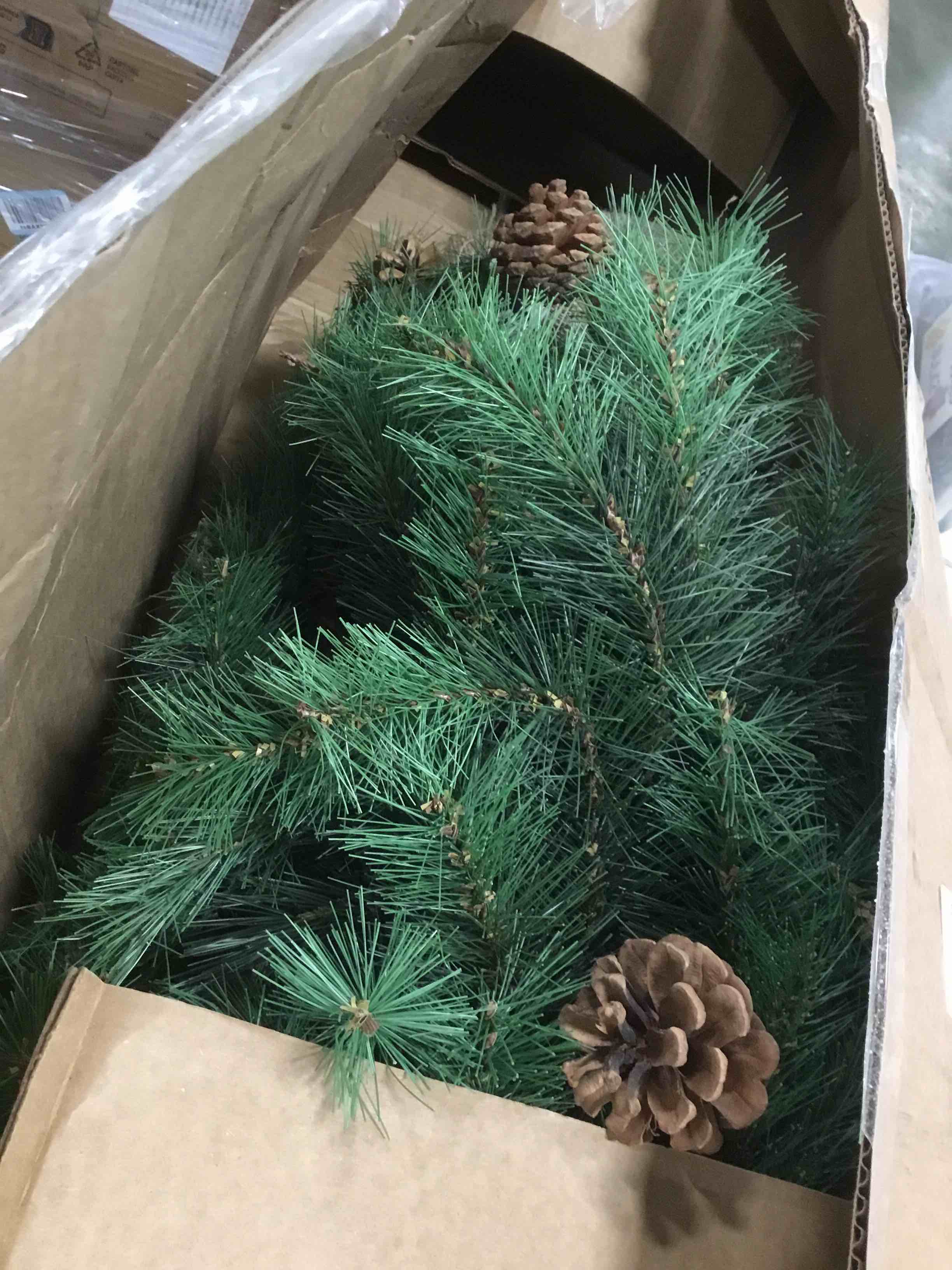 https://s3.amazonaws.com/lotting-images-prod/bidfta/TEA1932007_1736537159859.jpeg