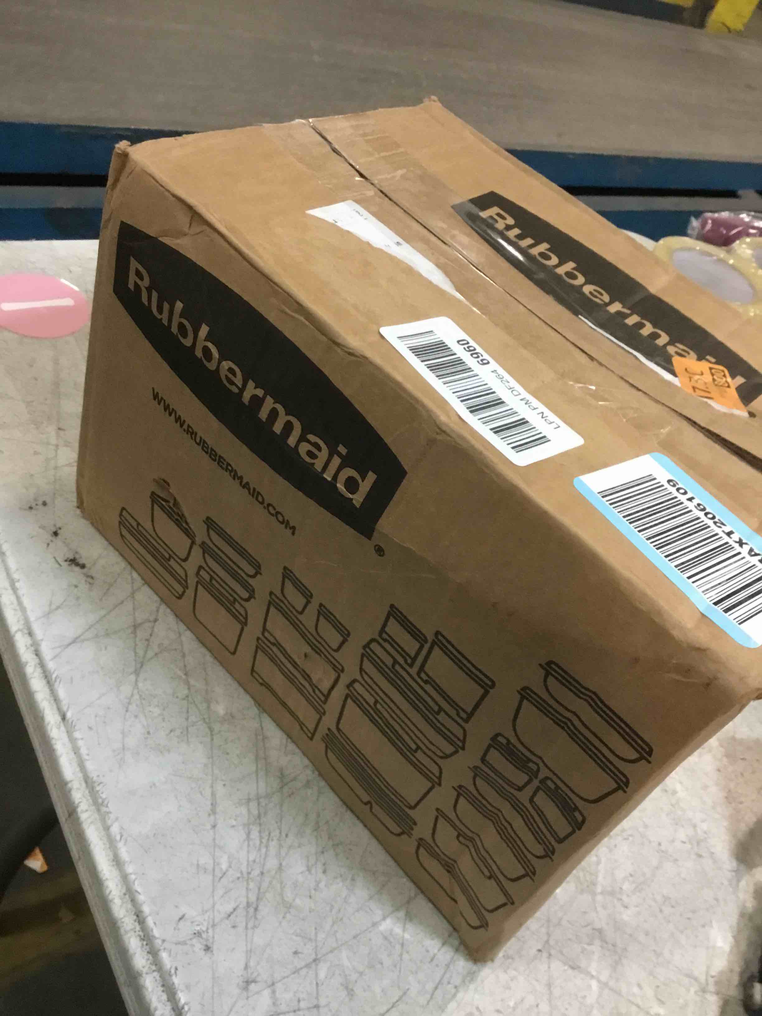 https://s3.amazonaws.com/lotting-images-prod/bidfta/TEA1932155_1736873074615.jpeg