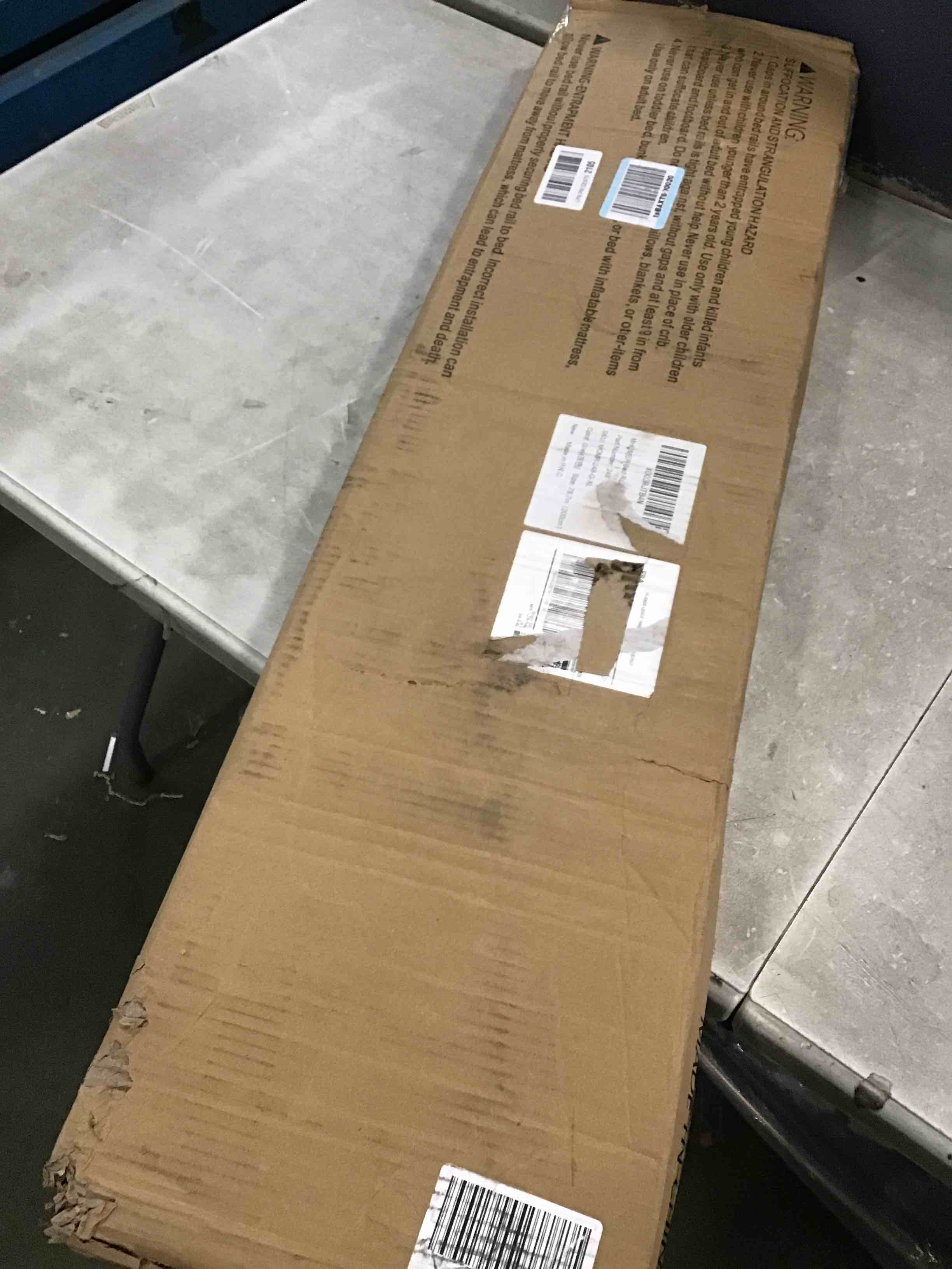 https://s3.amazonaws.com/lotting-images-prod/bidfta/TEA1933198_1734632075781.jpeg