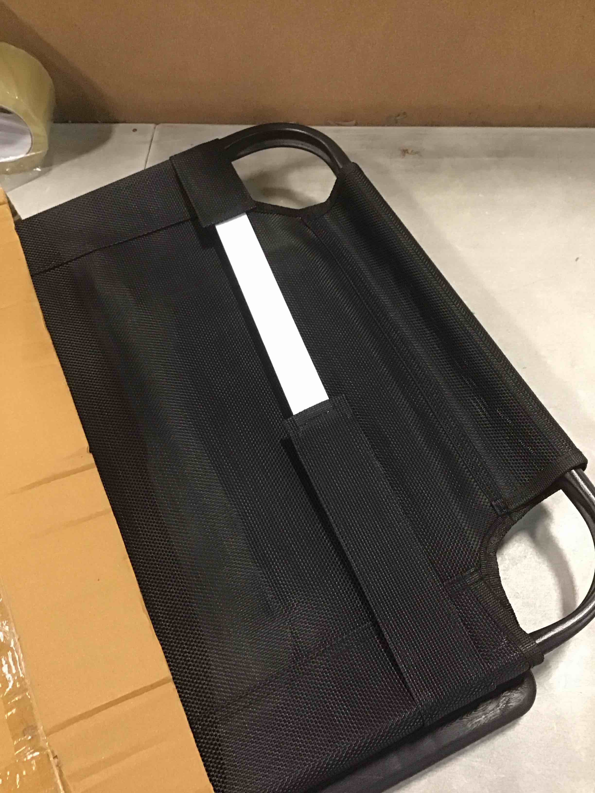 https://s3.amazonaws.com/lotting-images-prod/bidfta/TEA1933342_1734703343104.jpeg