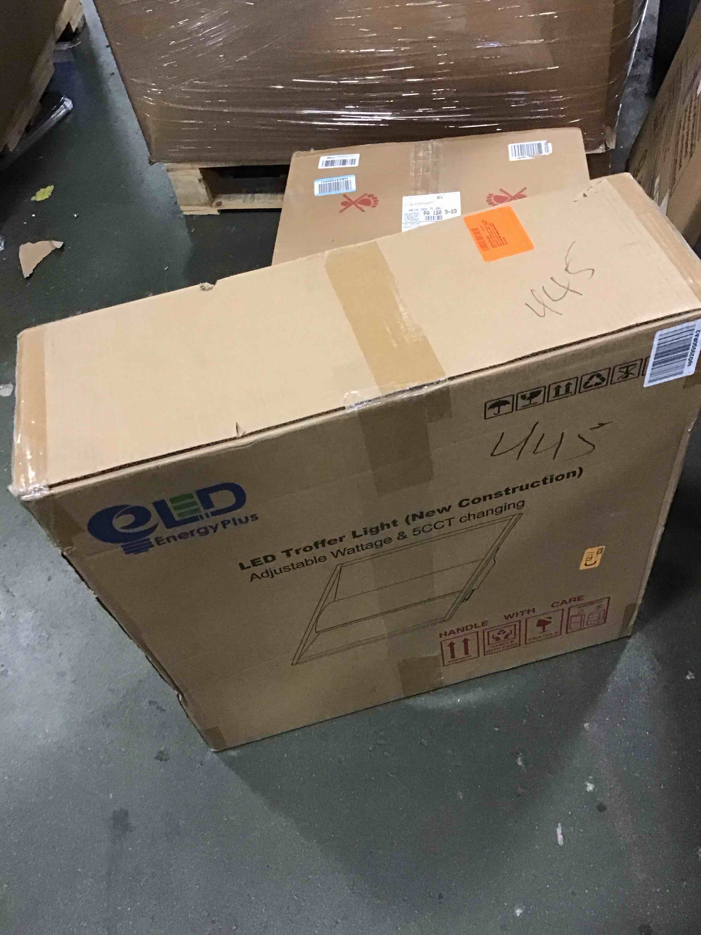 https://s3.amazonaws.com/lotting-images-prod/bidfta/TEA1933660_1735659971555.jpeg