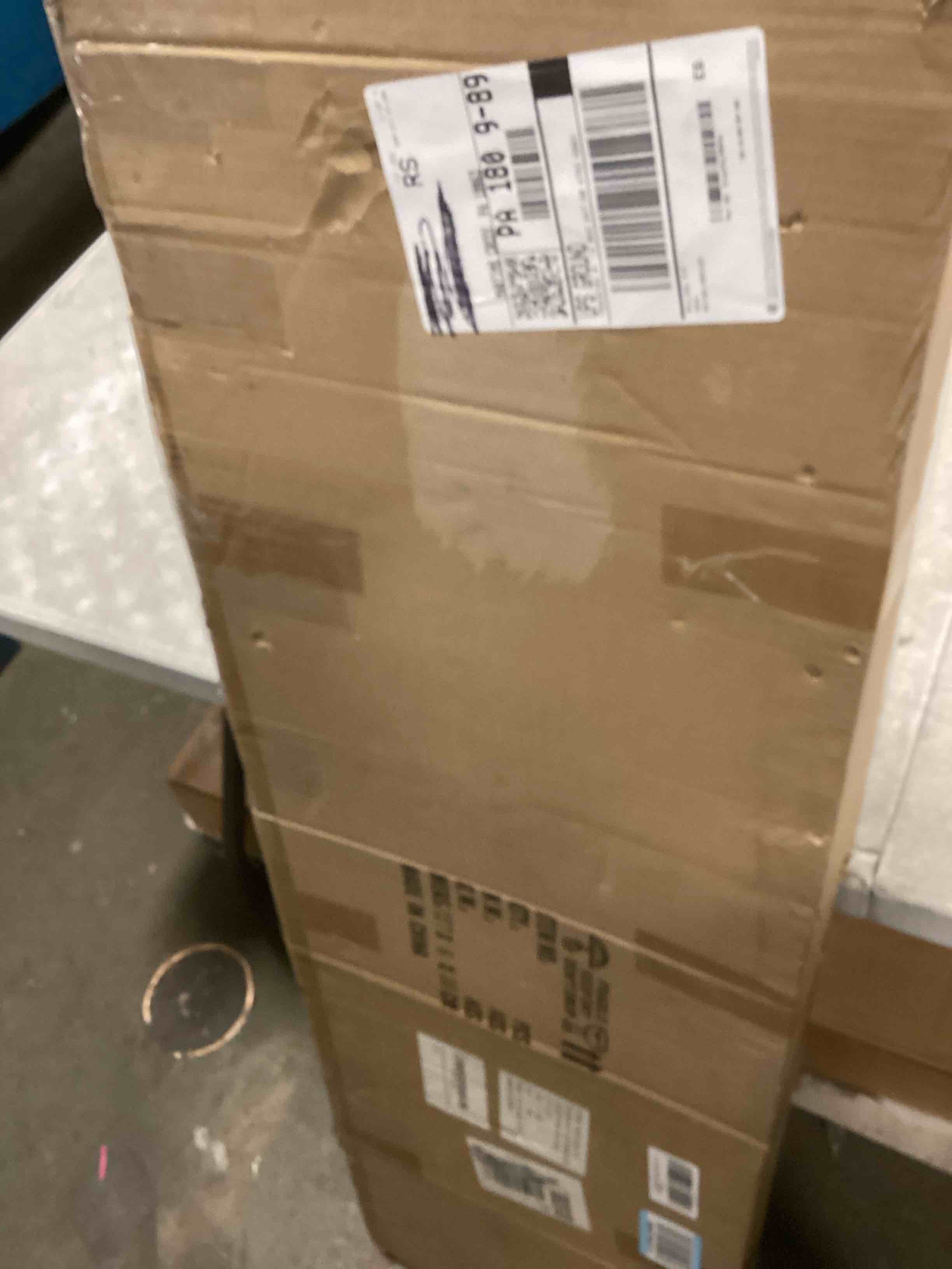 https://s3.amazonaws.com/lotting-images-prod/bidfta/TEA1934256_1735922965783.jpeg