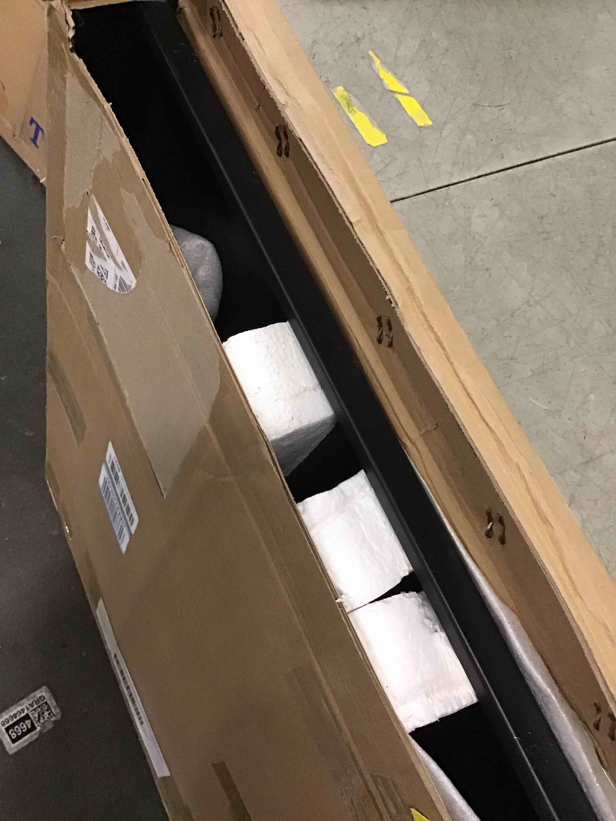https://s3.amazonaws.com/lotting-images-prod/bidfta/TEA1934803_1736432394509.jpeg