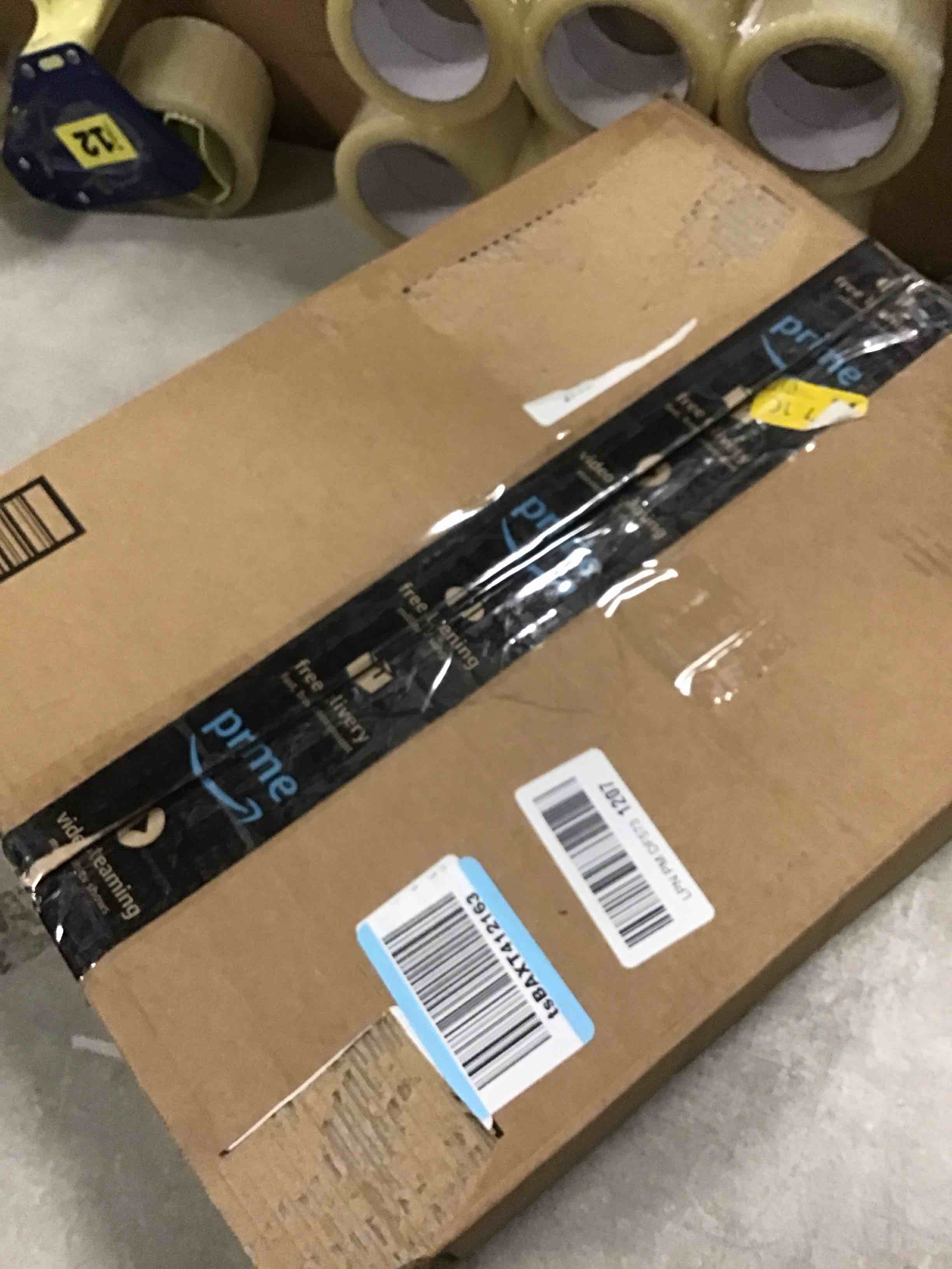 https://s3.amazonaws.com/lotting-images-prod/bidfta/TEA1935325_1736772088647.jpeg