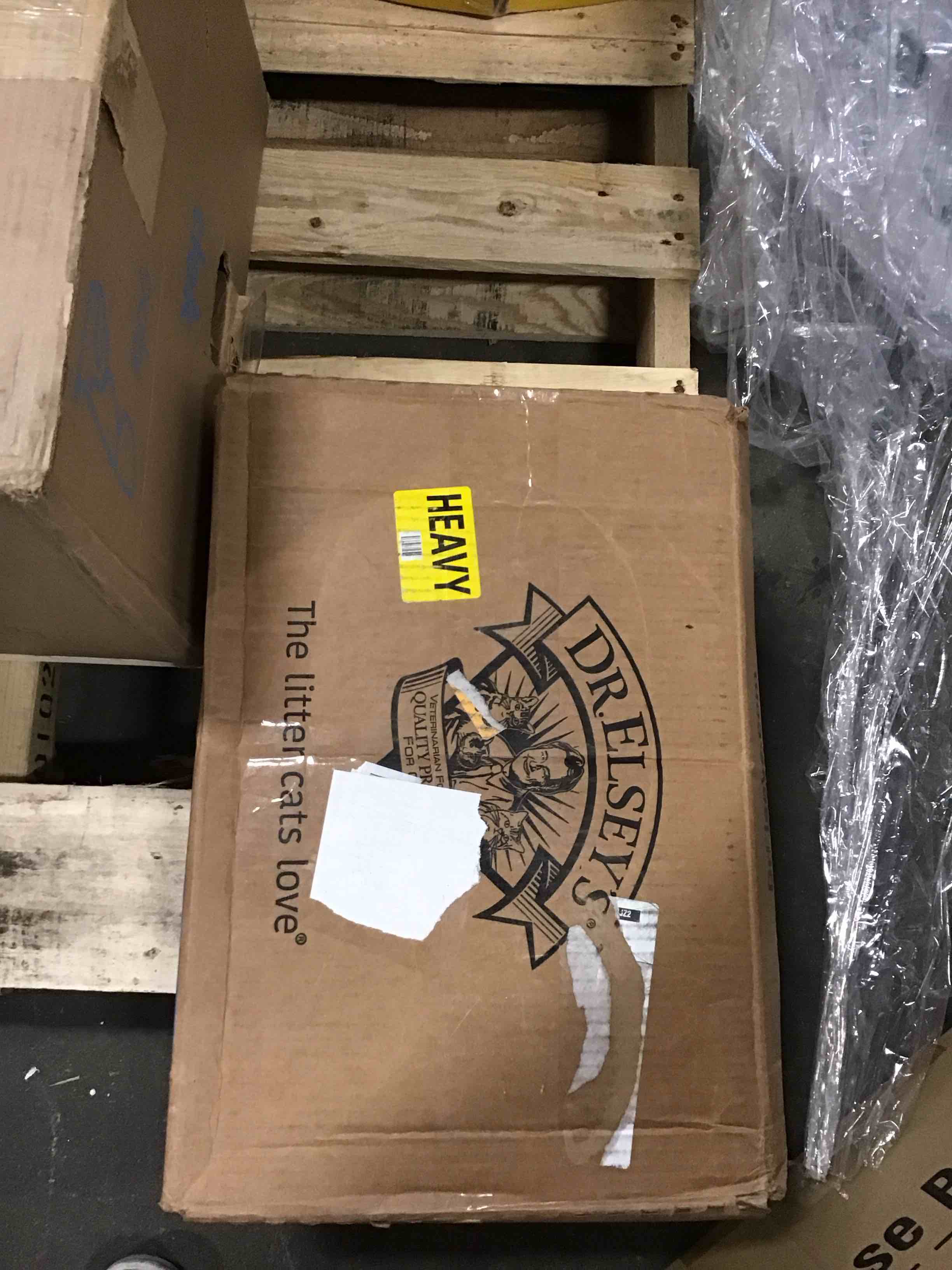 https://s3.amazonaws.com/lotting-images-prod/bidfta/TEA1935424_1736782305474.jpeg