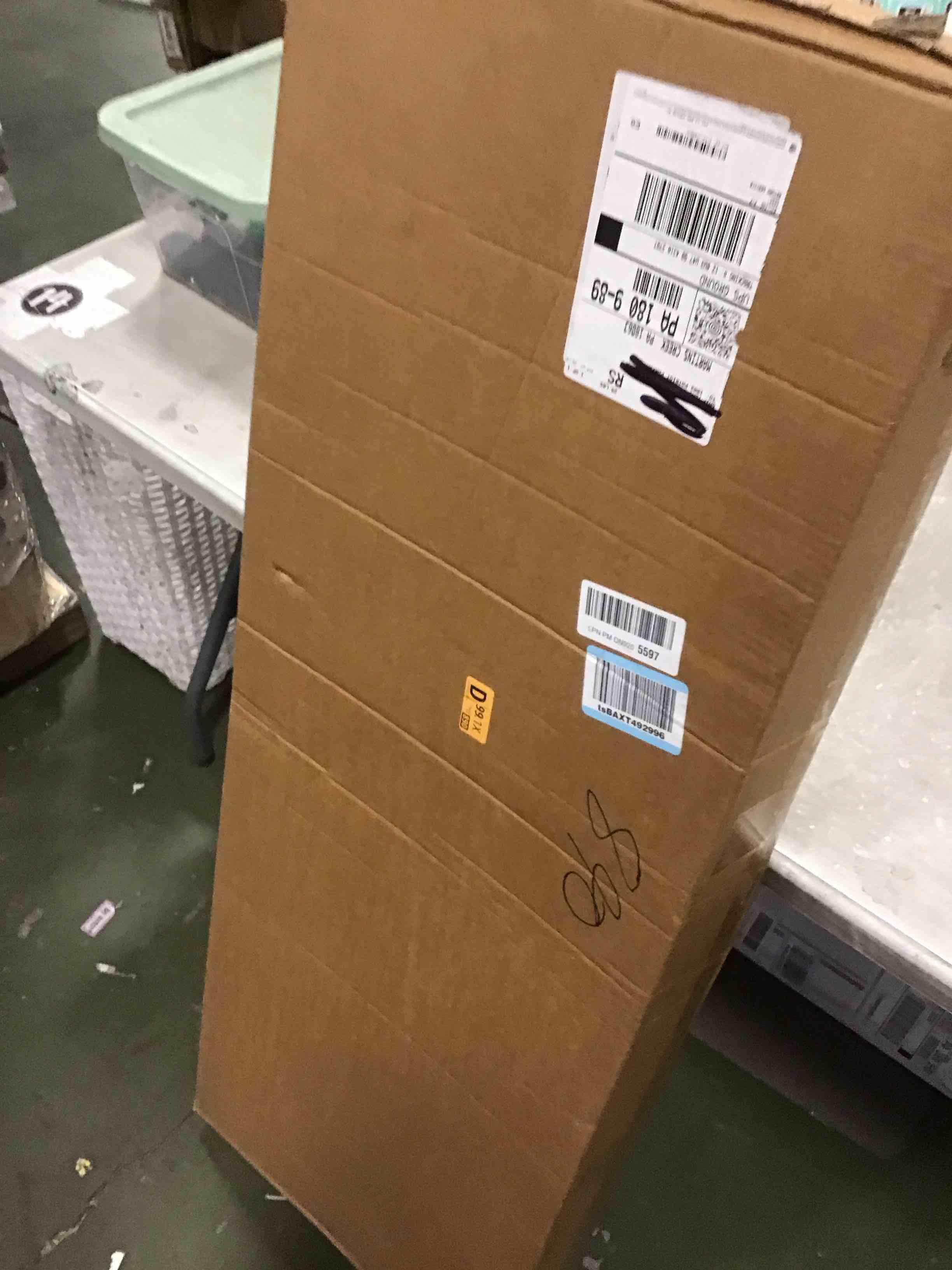 https://s3.amazonaws.com/lotting-images-prod/bidfta/TEA1935580_1736942979034.jpeg
