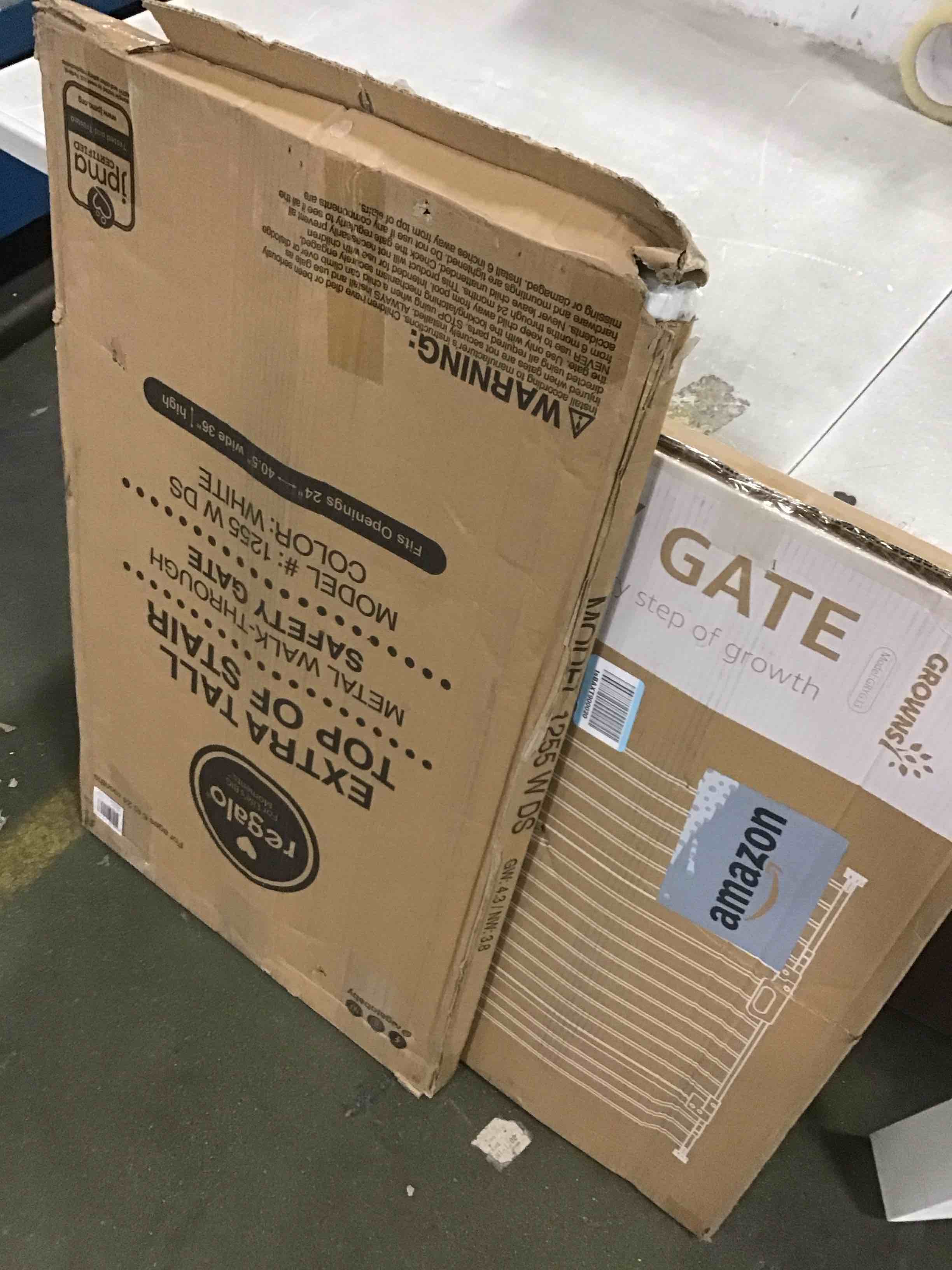 https://s3.amazonaws.com/lotting-images-prod/bidfta/TEA1935906_1737031371707.jpeg
