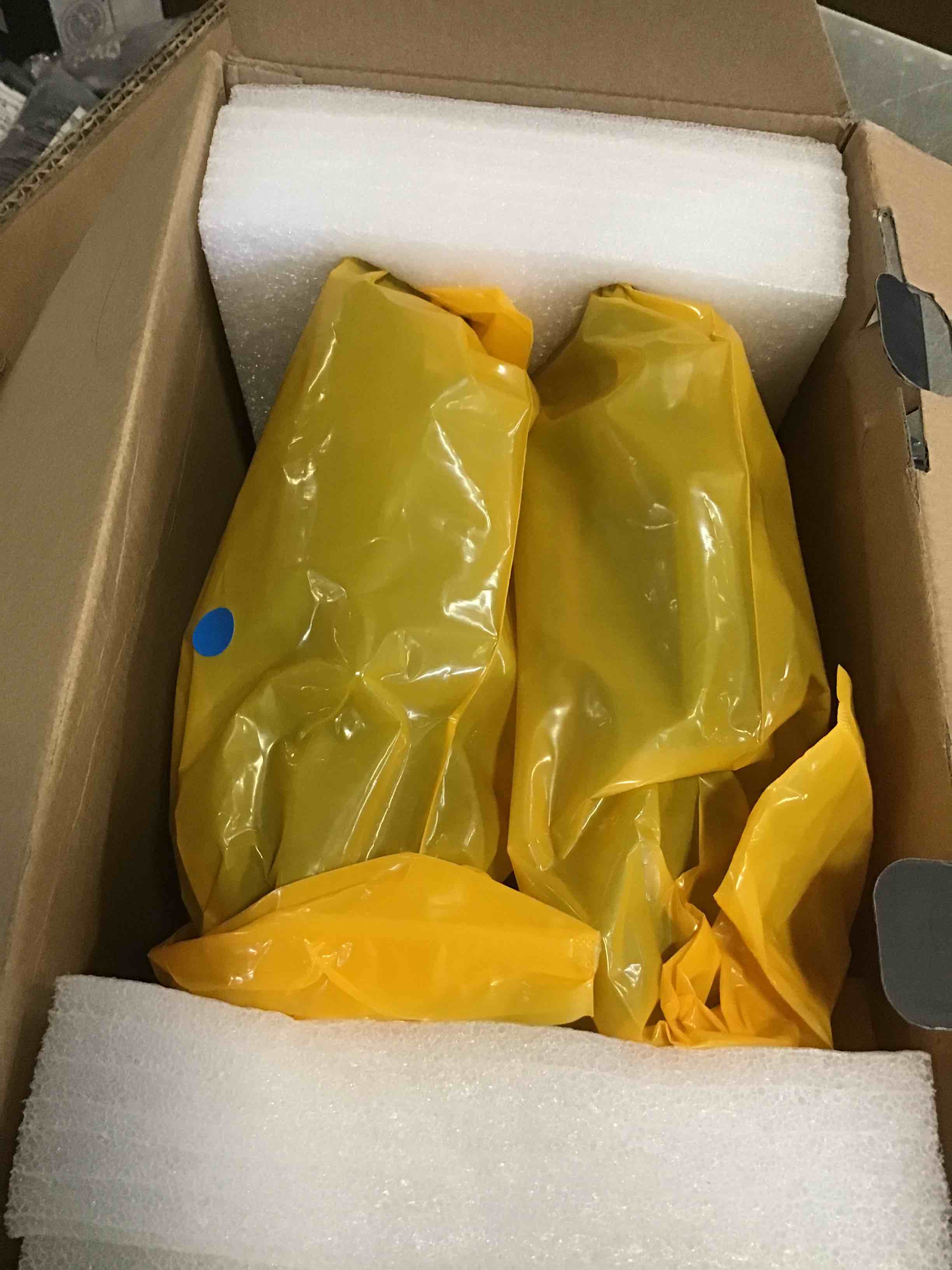 https://s3.amazonaws.com/lotting-images-prod/bidfta/TEA1936143_1743009885163.jpeg