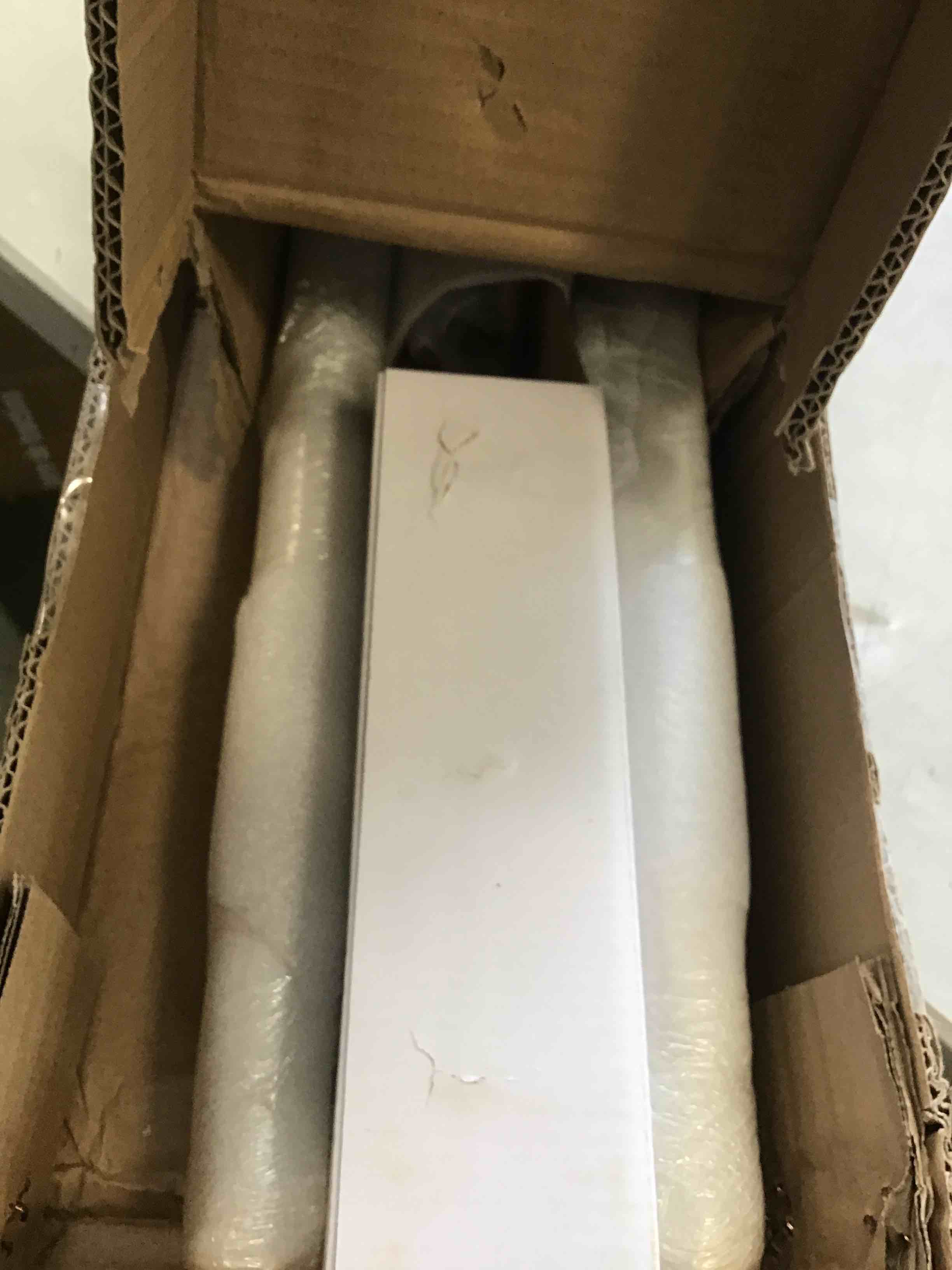 https://s3.amazonaws.com/lotting-images-prod/bidfta/TEA1936446_1743090424291.jpeg