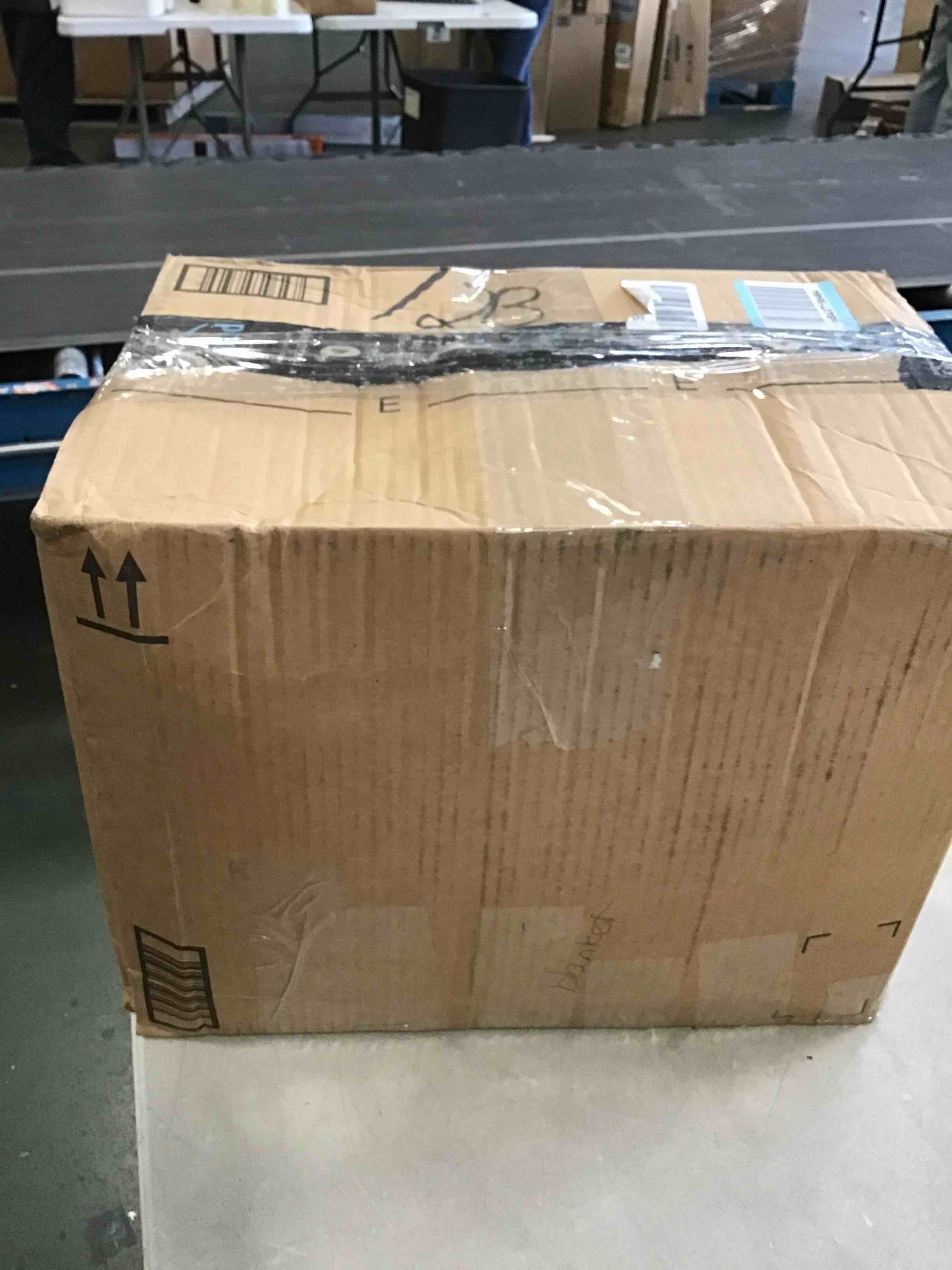 https://s3.amazonaws.com/lotting-images-prod/bidfta/TEA1936455_1743093770829.jpeg