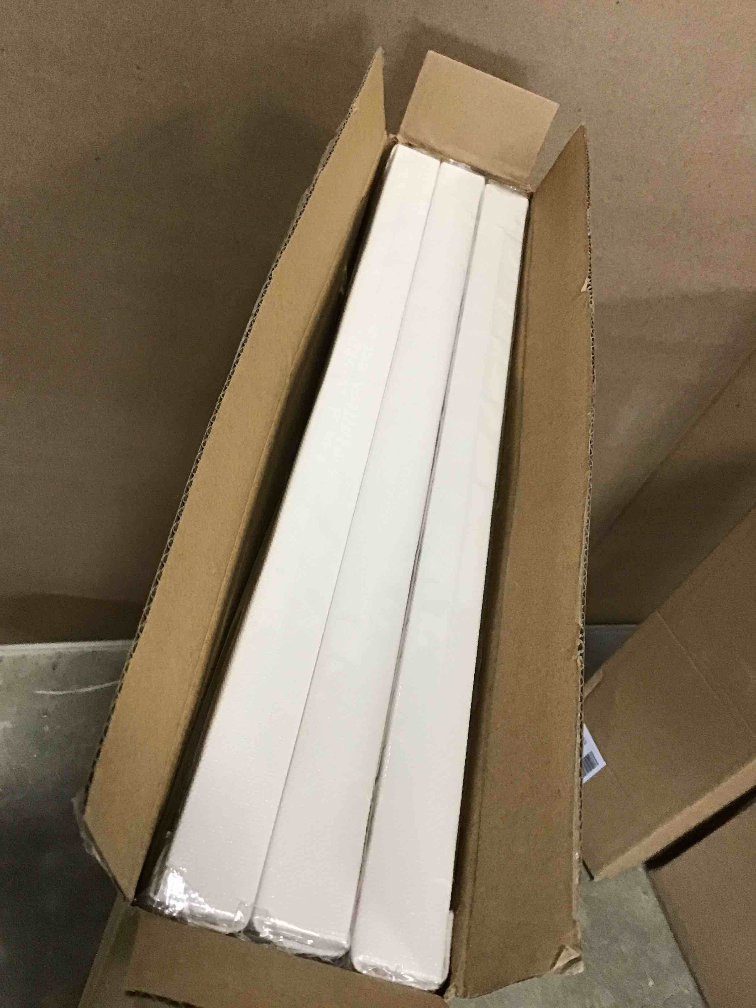 https://s3.amazonaws.com/lotting-images-prod/bidfta/TEA1936891_1743442265166.jpeg