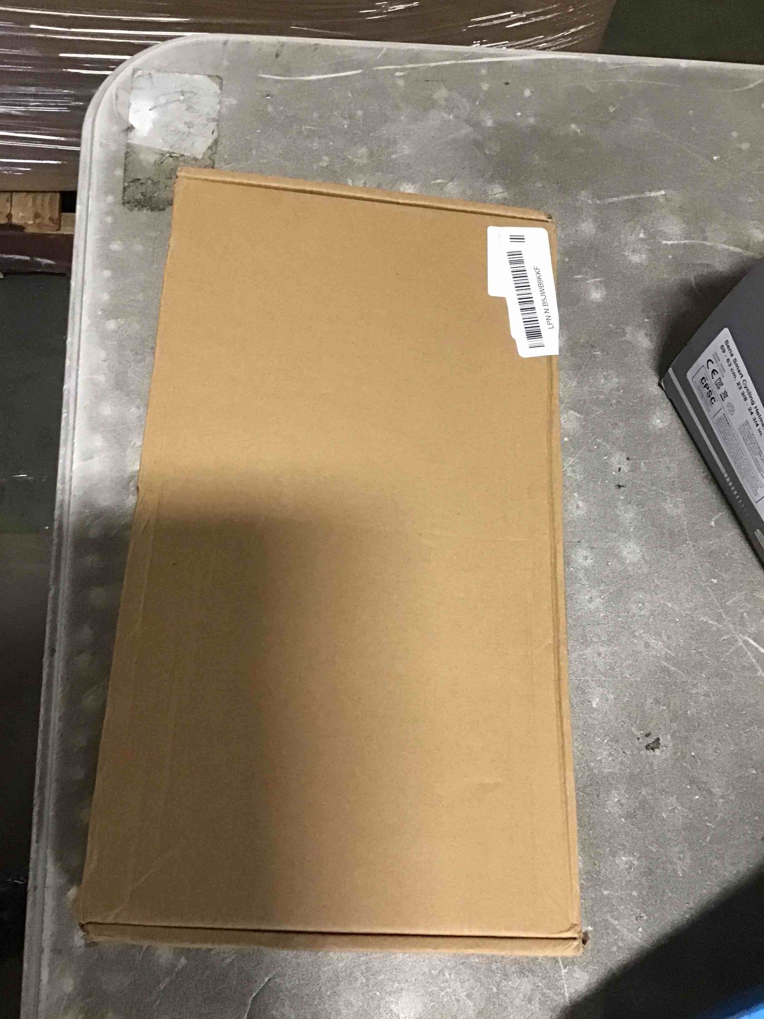 https://s3.amazonaws.com/lotting-images-prod/bidfta/TEA1936982_1743450201877.jpeg