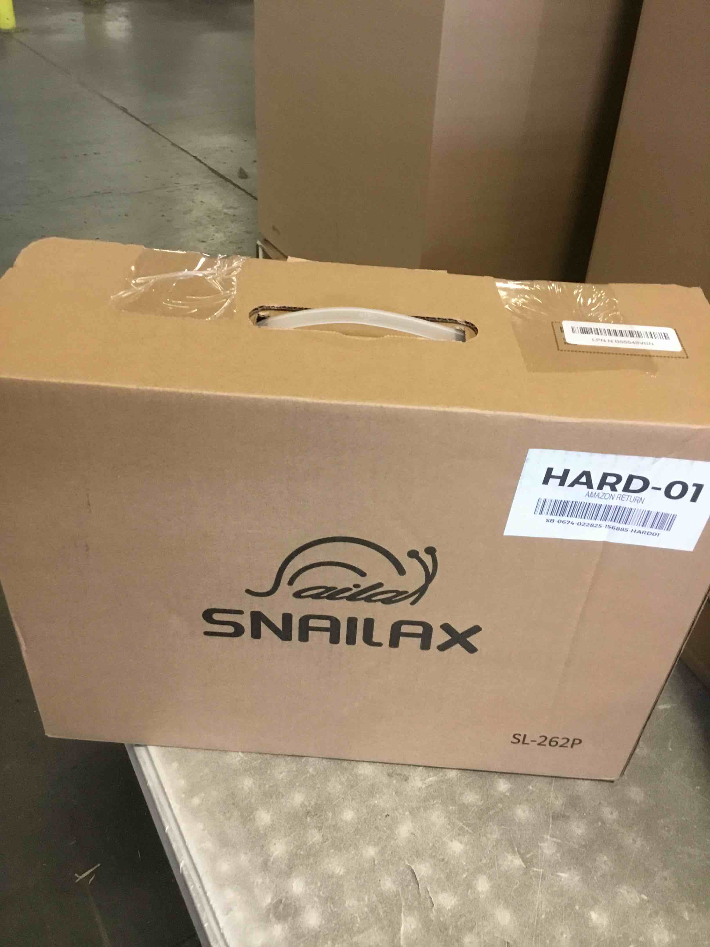 https://s3.amazonaws.com/lotting-images-prod/bidfta/TEA1937223_1743528940478.jpeg