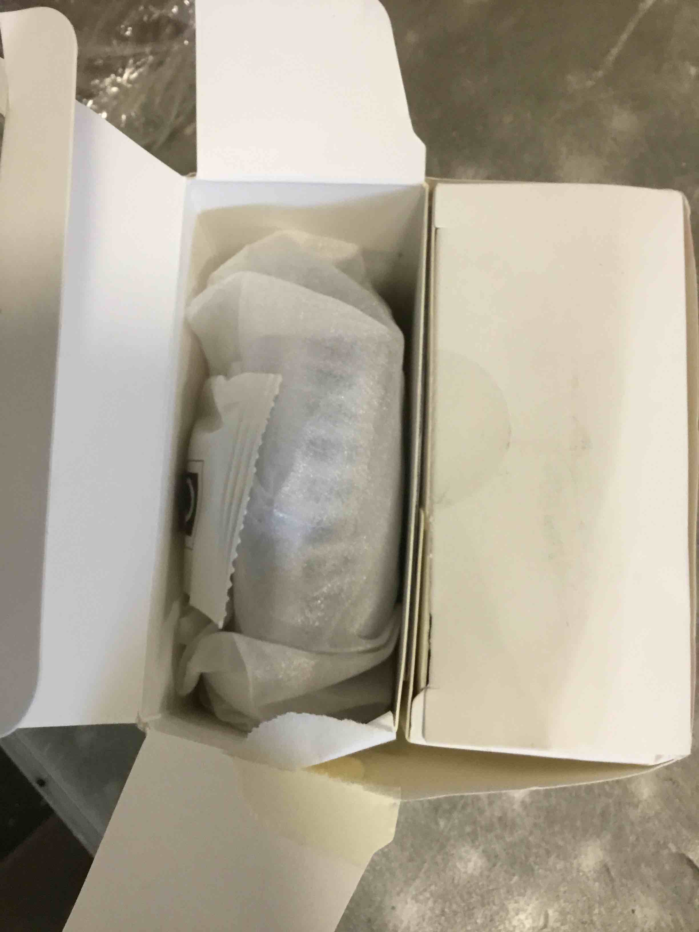 https://s3.amazonaws.com/lotting-images-prod/bidfta/TEA1937275_1743534010269.jpeg