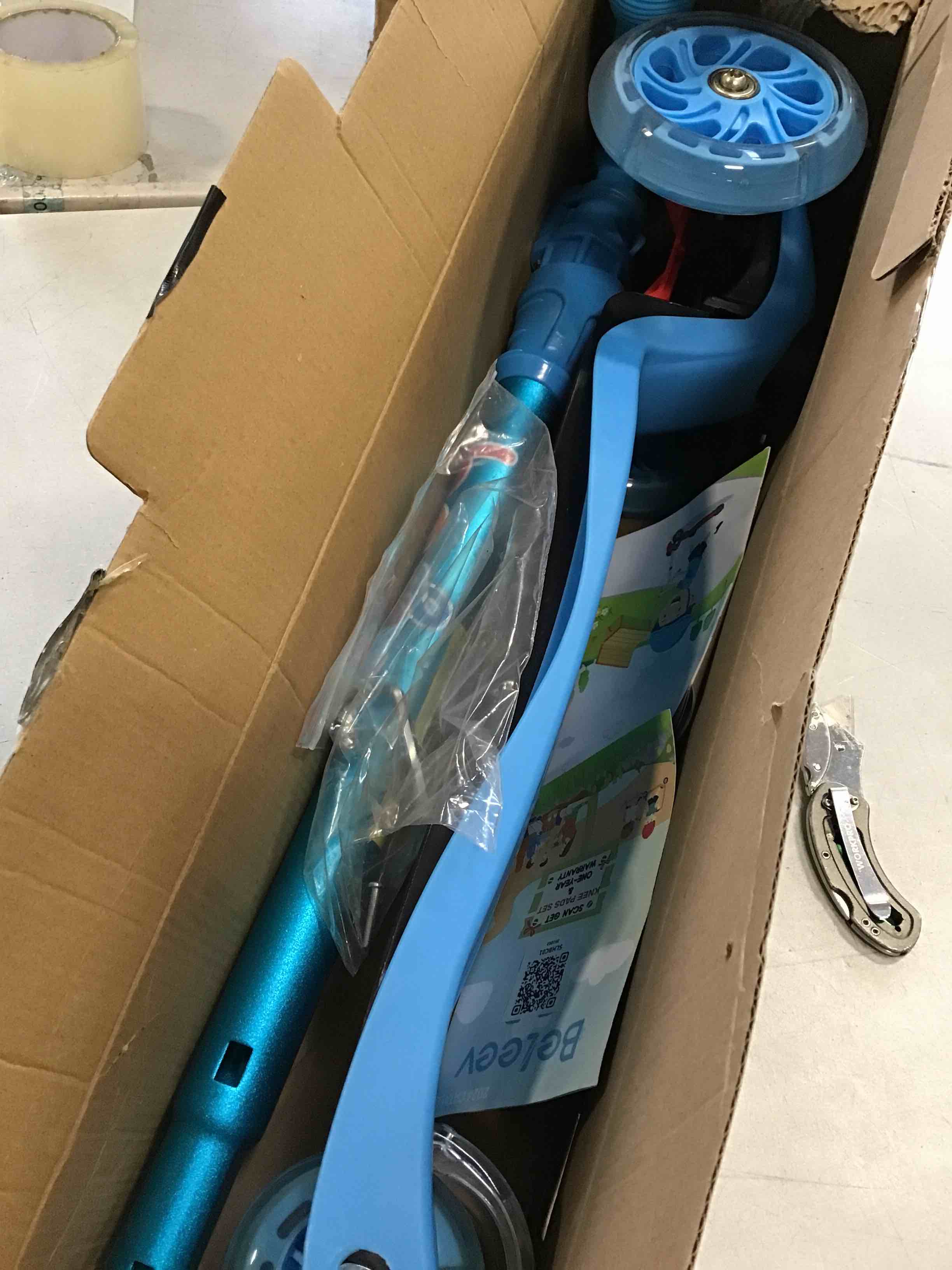 https://s3.amazonaws.com/lotting-images-prod/bidfta/TEA1937662_1743705613612.jpeg