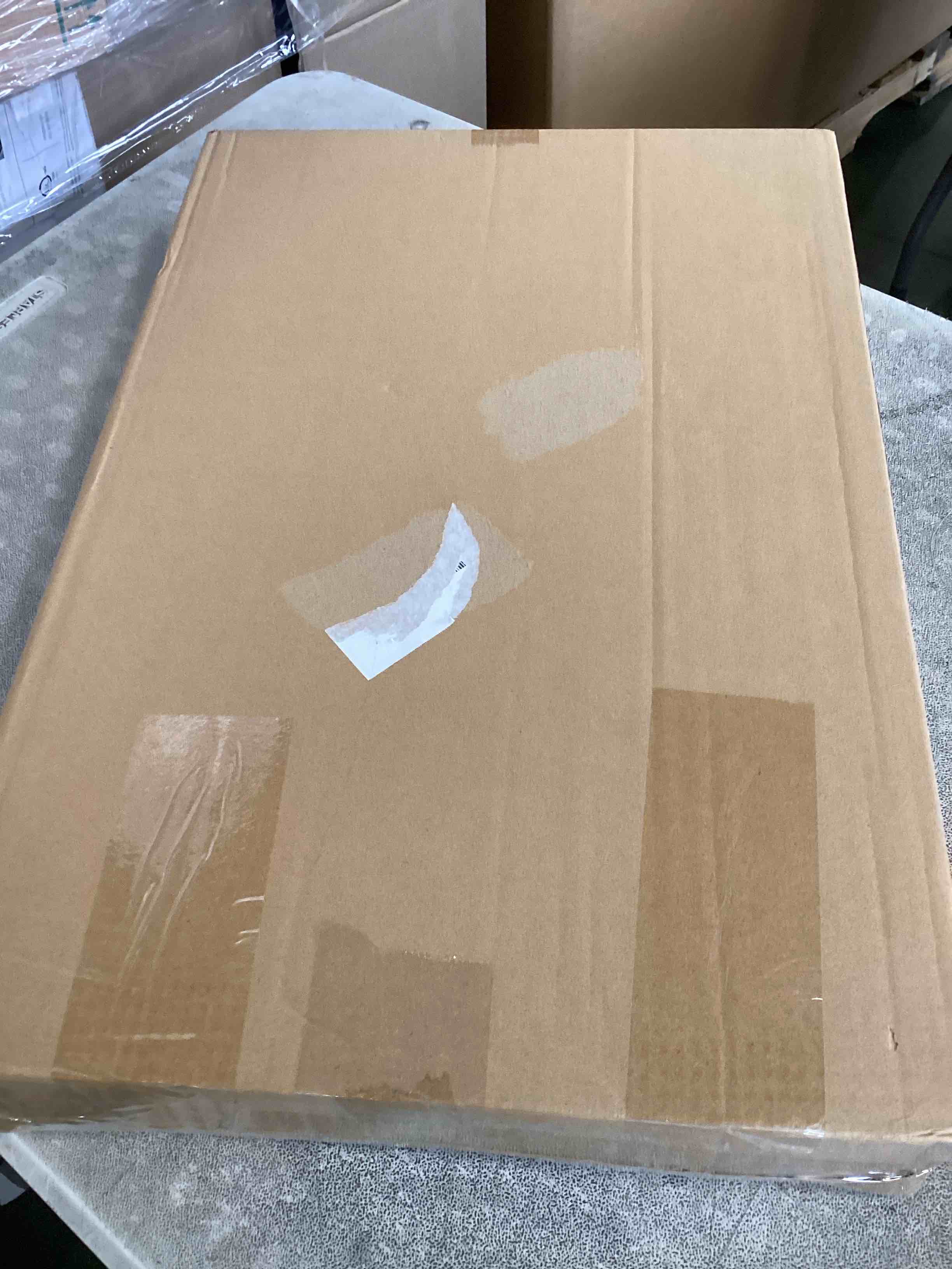 https://s3.amazonaws.com/lotting-images-prod/bidfta/TEA1939724_1745931581166.jpeg