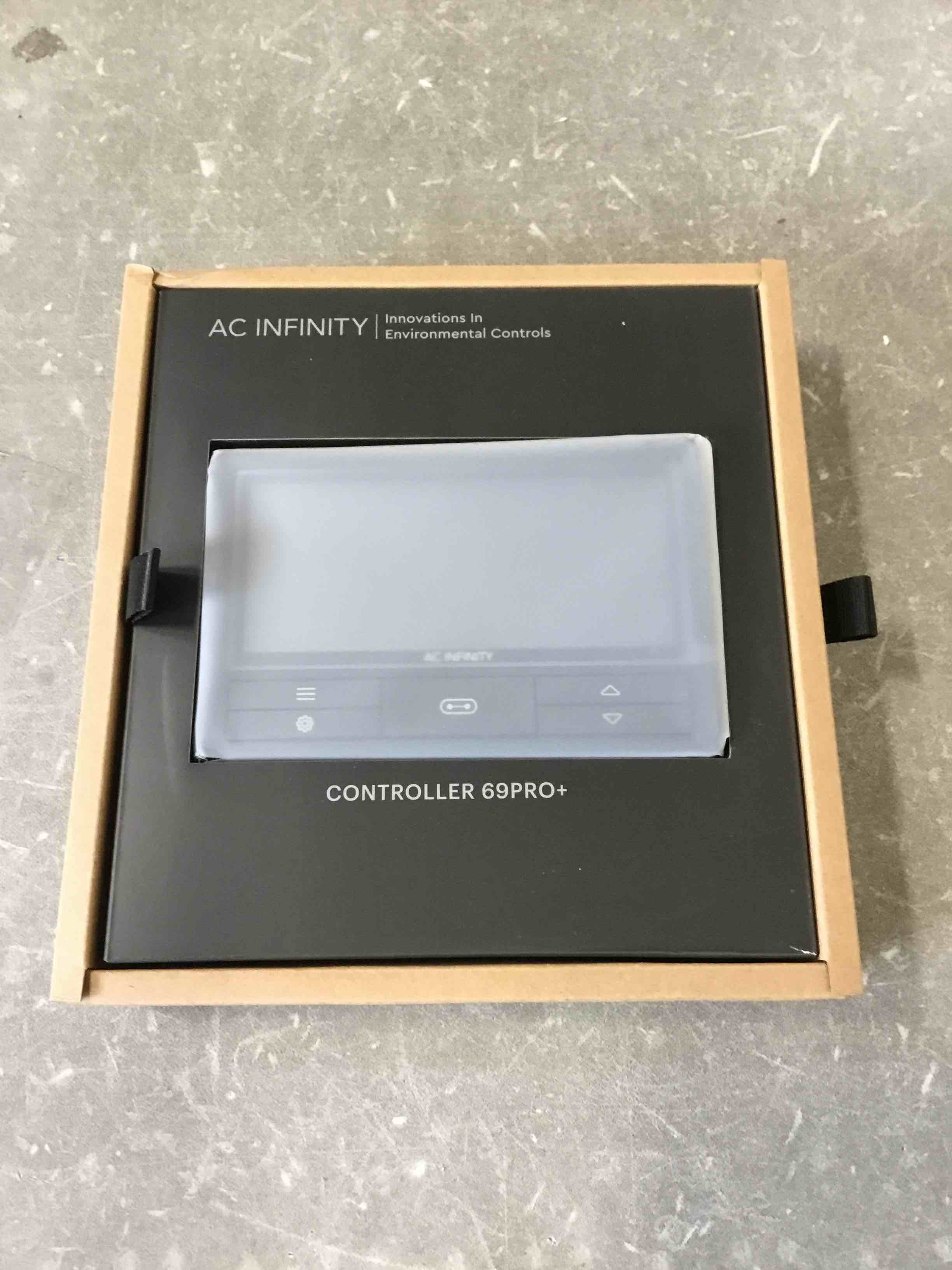 https://s3.amazonaws.com/lotting-images-prod/bidfta/TEA1949197_1744741714352.jpeg